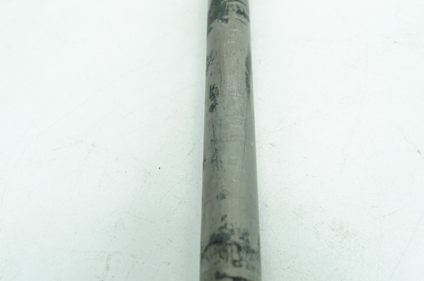 2007 - 2016 Harley-Davidson Dyna Super Glide Custom Rear Wheel Axle Bolt Shaft 41114-08