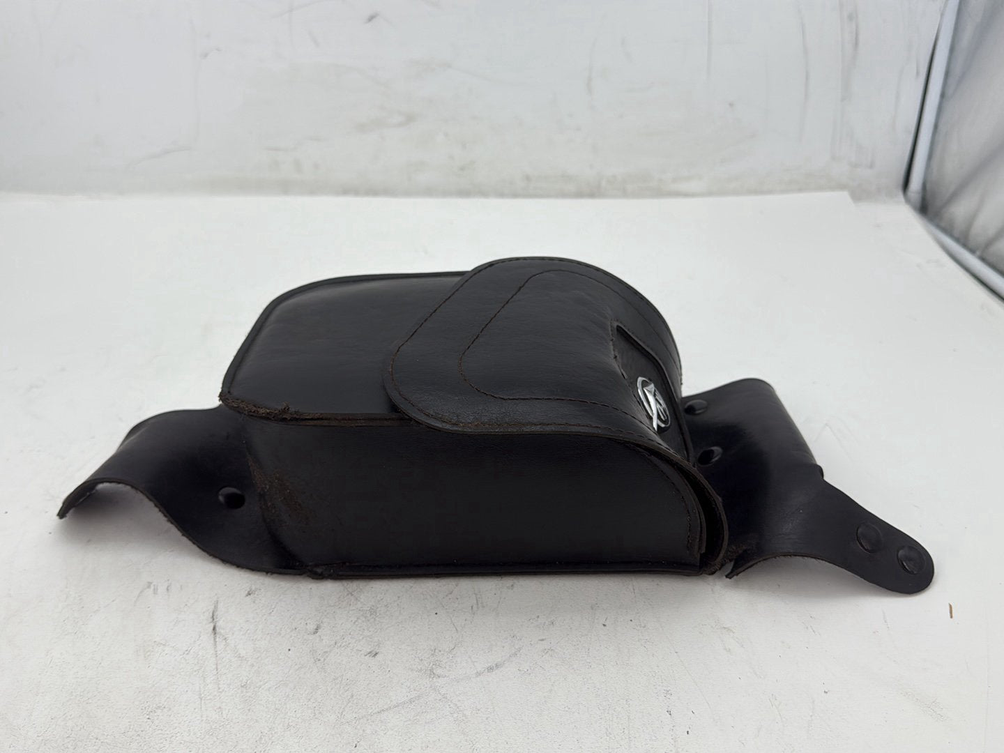 1998 Harley Road King Touring FLHRCI Classic OEM Rear Left 1 Saddlebag Luggage Leather