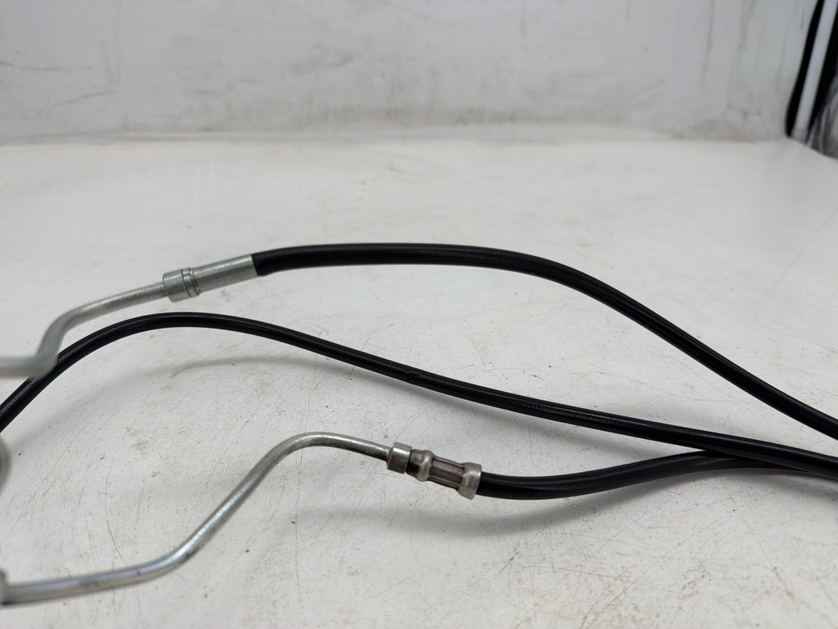 2010 Harley Street Glide Touring FLHX OEM Front Brake Hose Line Pipe NON-abs