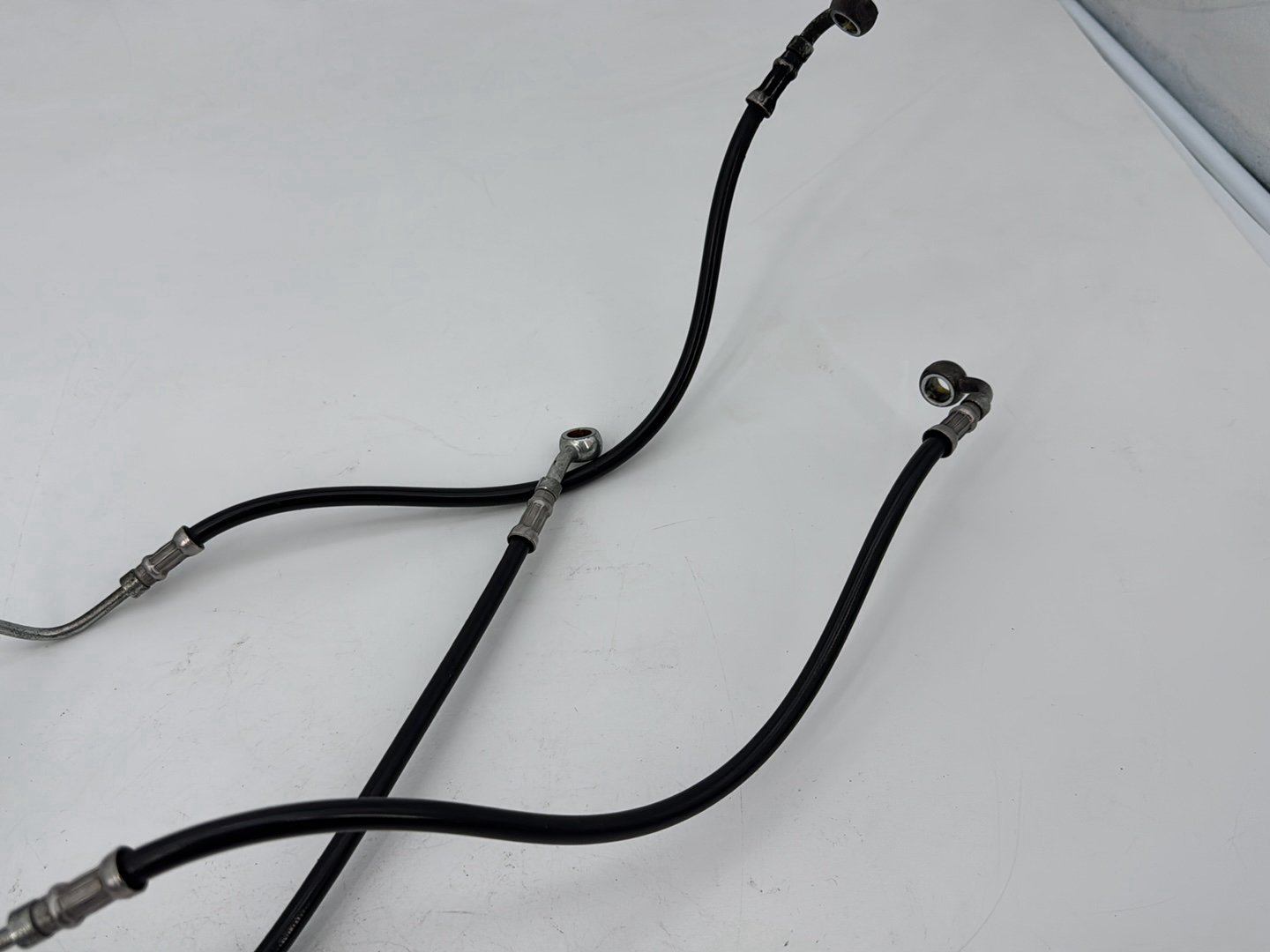 2007 - 2012 Harley-Davidson Touring Road Glide Front Brake Hose Line Pipe NON-abs 43350-08