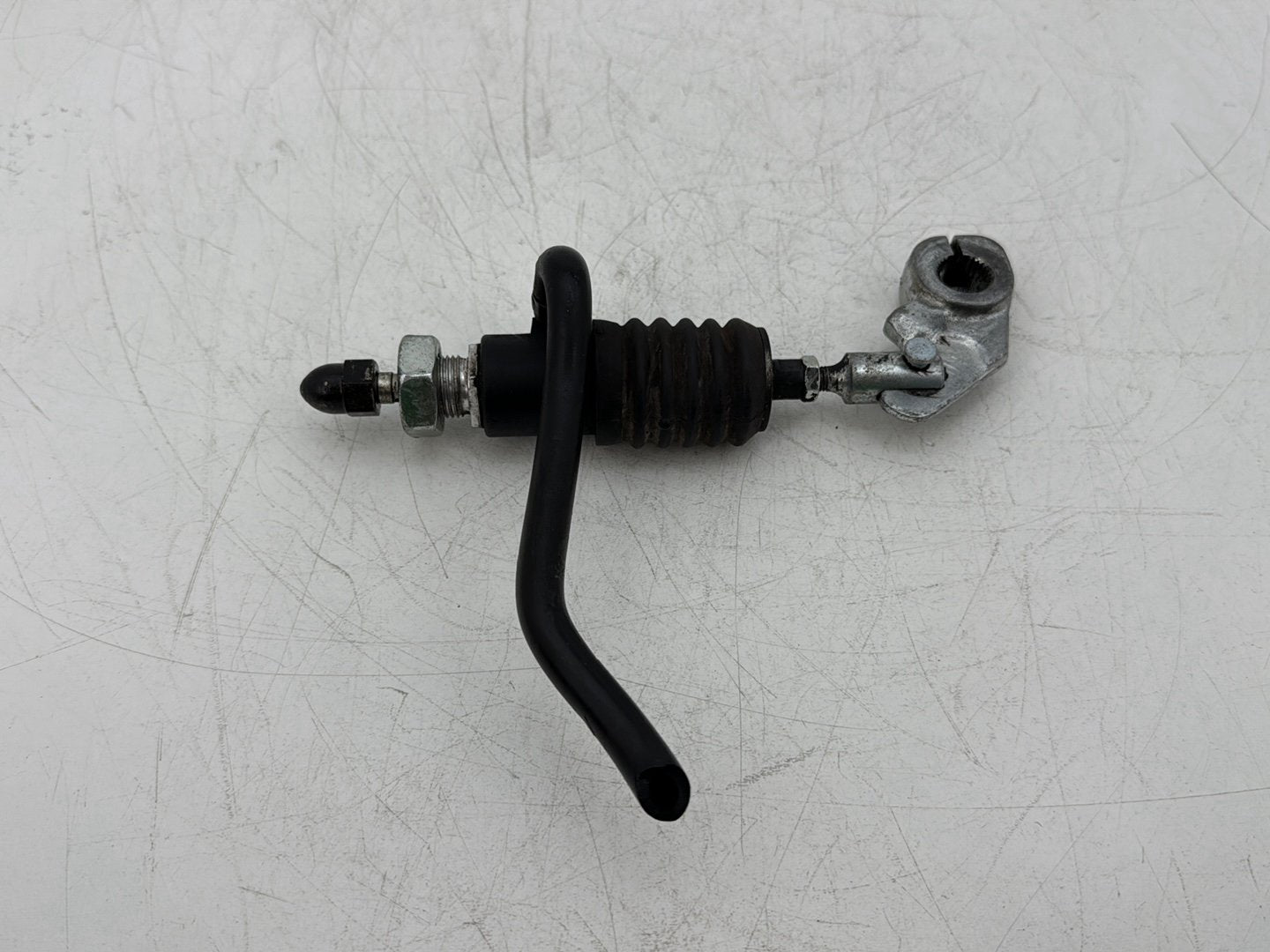 95 Harley Touring Electra Glide Classic OEM Rear Back Stop Brake Master Cylinder