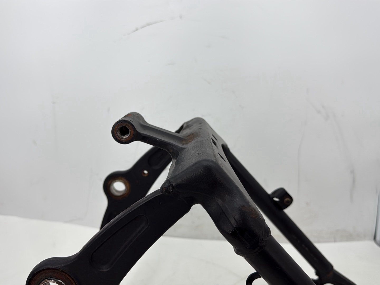 2011 Harley Softail FLSTFB Fat Boy OEM Rear Fork Swingarm Swing Arm