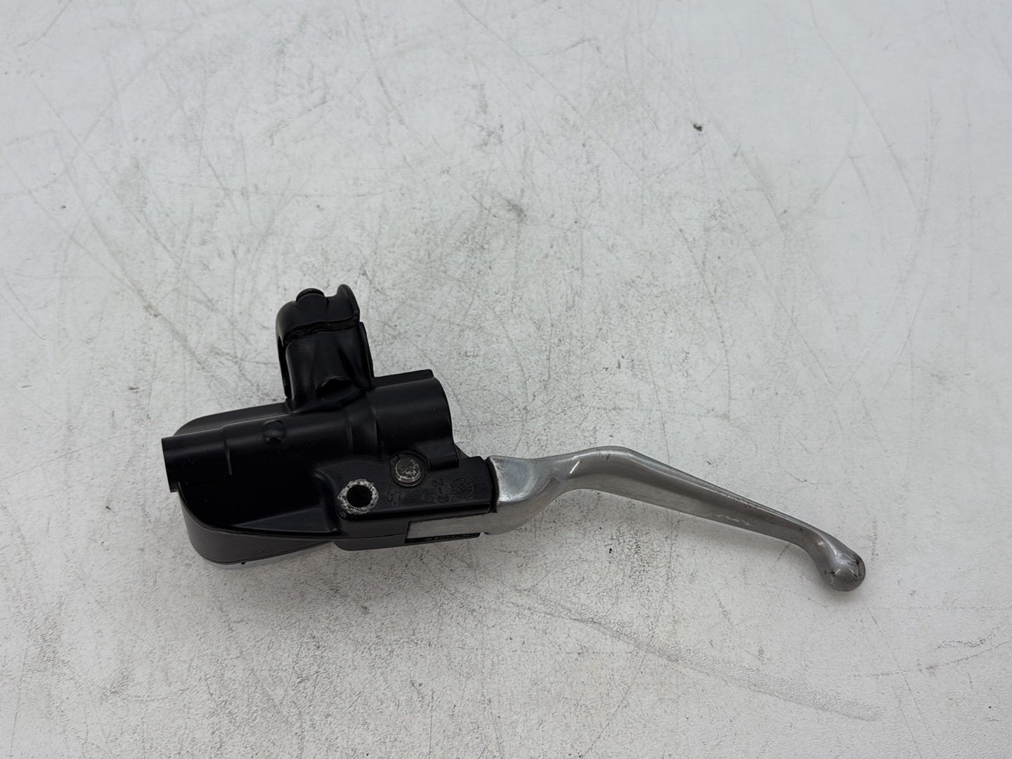 1997 Harley Softail Fat Boy FLSTF OEM Front Right Brake Lever Master Cylinder