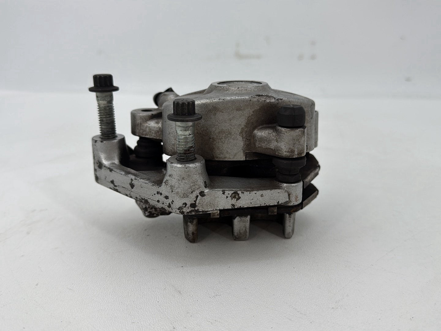 2004 - 2013 Harley-Davidson Sportster 883 Custom Front Left 1 Brake Caliper 44121-04