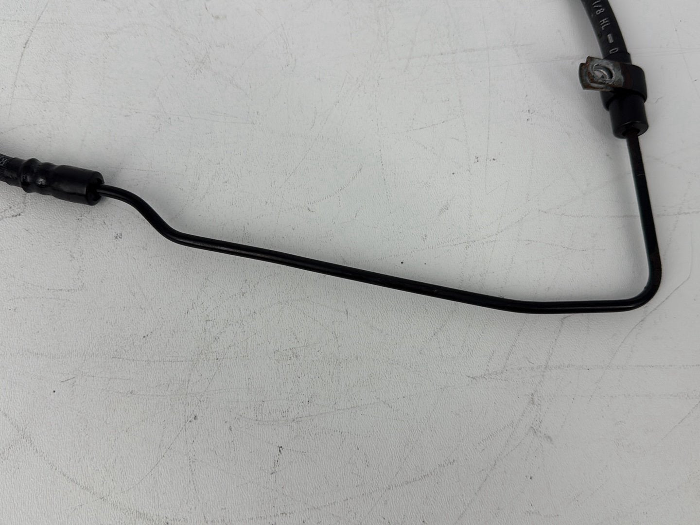 2005 Harley Sportster XL883C 883 Custom OEM Front Brake Hose Line Pipe