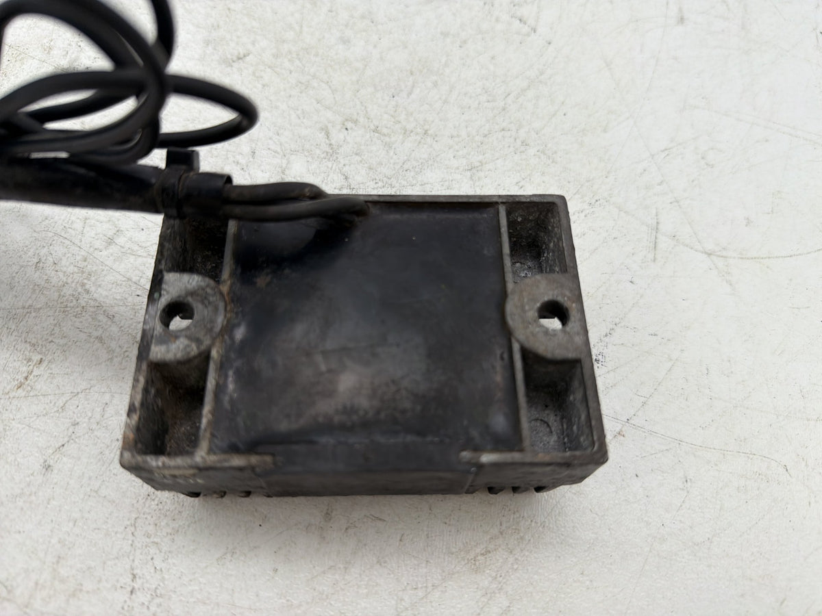 1991 Harley Sportster 883 Deluxe XLH883 OEM Voltage Regulator Rectifier