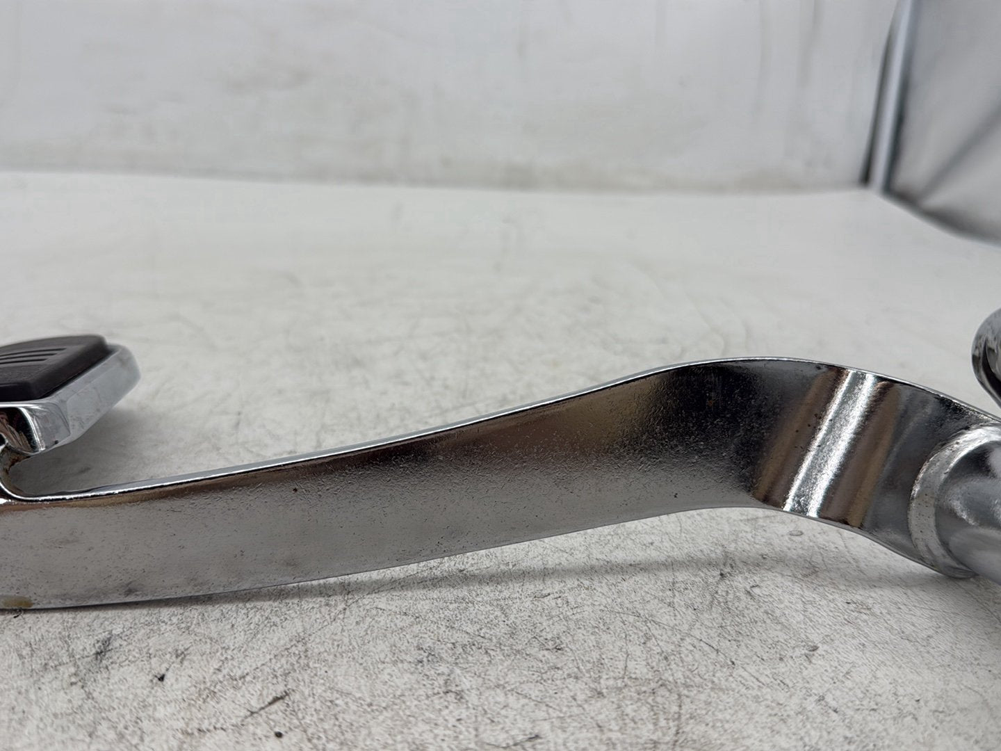 2009 Harley Street Glide Touring FLHX OEM Foot Brake Control Lever Pedal