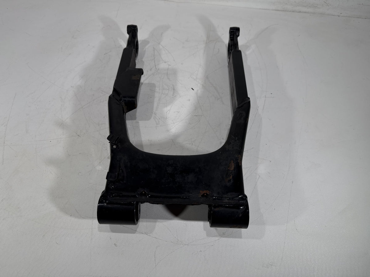 2006 Harley Road King Touring Custom OEM Rear Fork Swingarm Swing Arm