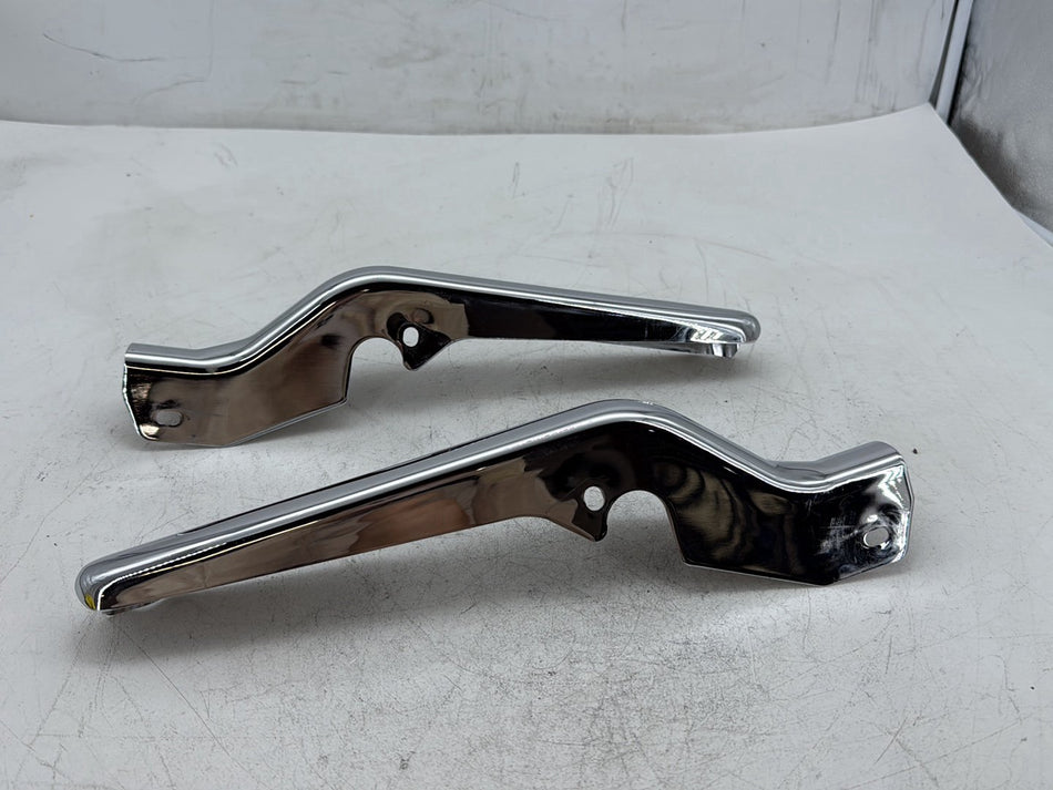 2007 Harley Road King Touring FLHR OEM Rear Left Right Fender Struts Bracket