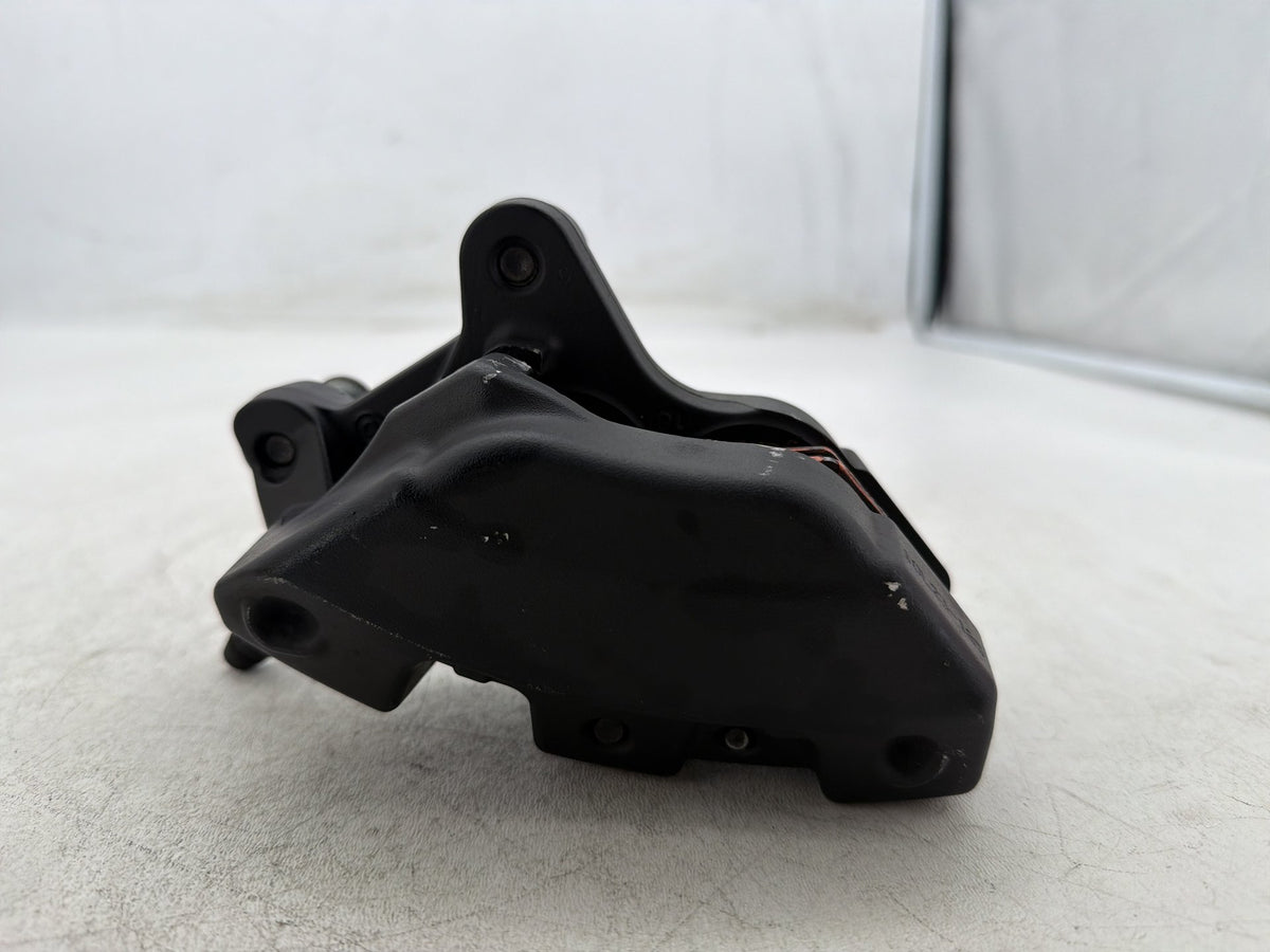 2011 Harley Electra Glide Touring Police OEM Front Left 1 Brake Caliper