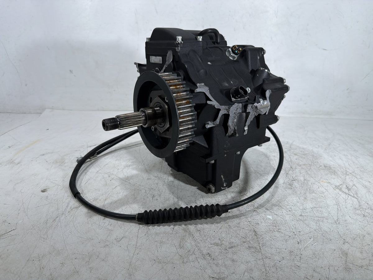 2017 Harley Dyna Street Bob FXDB OEM 6 Speed Transmission Gearbox 2K * CRACKED *
