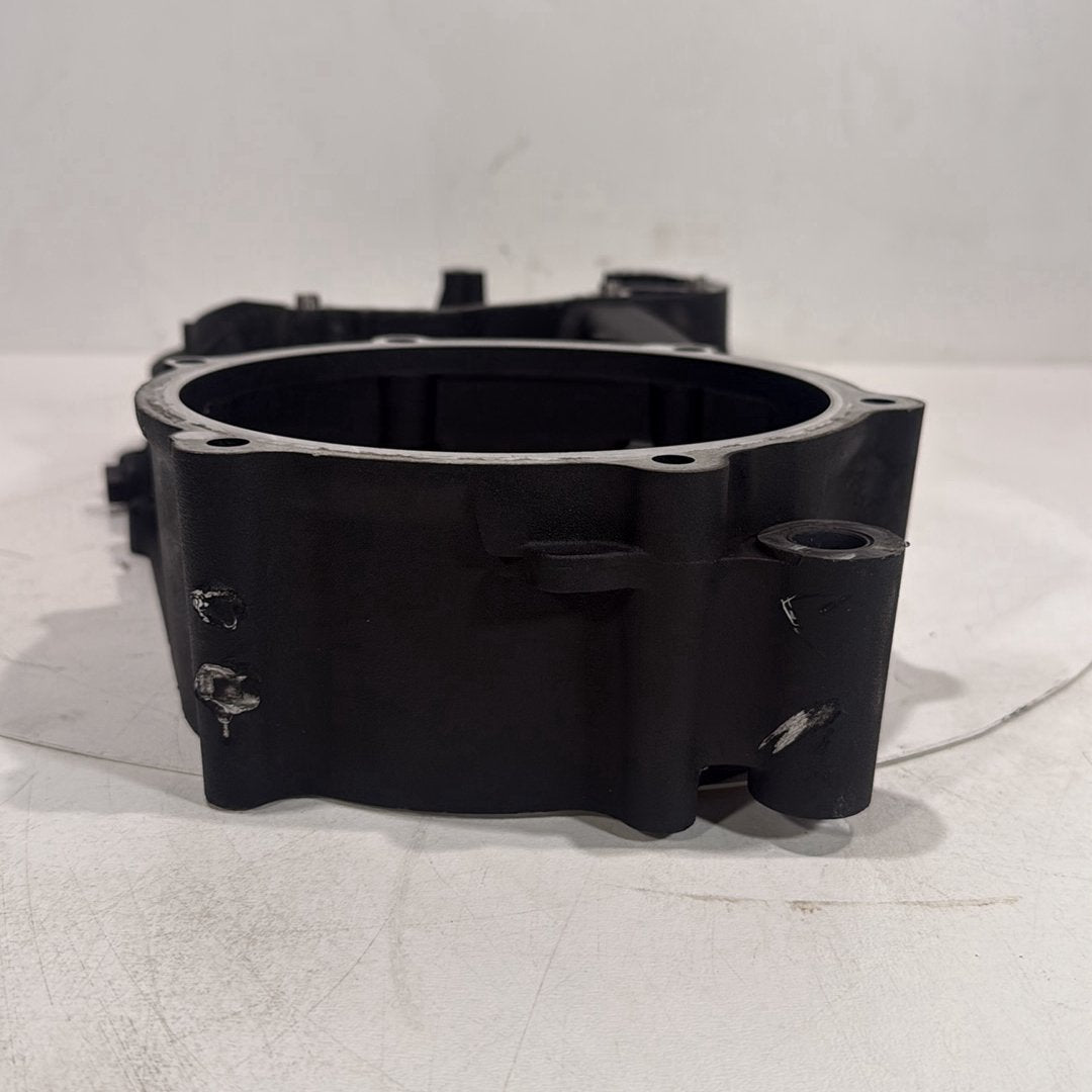 2008 - 2016 Harley-Davidson Touring Street Glide Inner Primary Clutch Cover 60677-07A