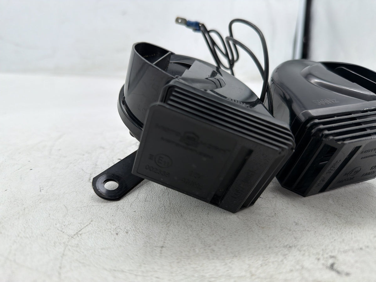 2006 Harley Road King Touring Custom OEM Signal Horn Klaxon Beep