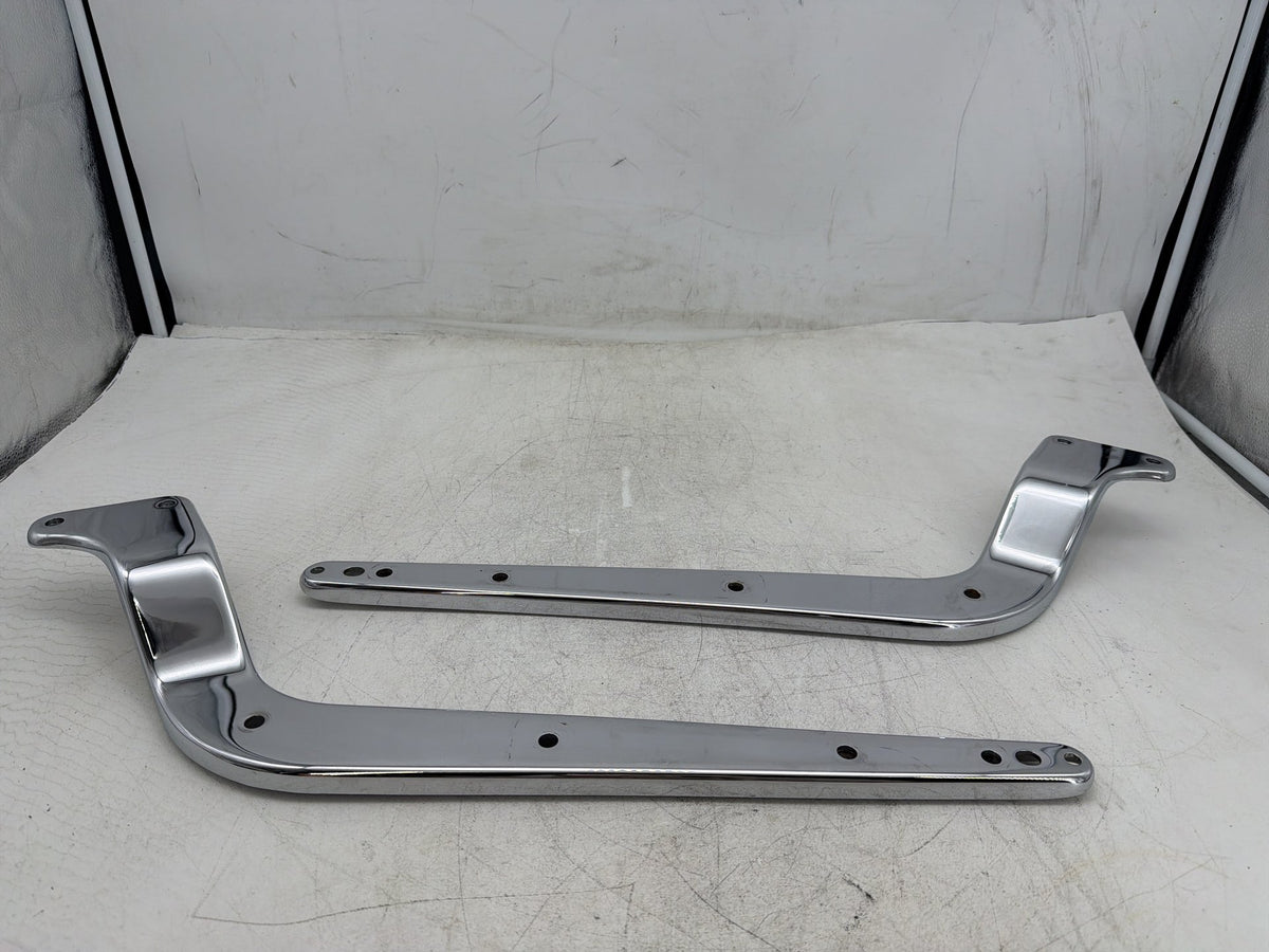 2004 Harley Heritage Softail Classic OEM Rear Left Right Fender Struts Bracket