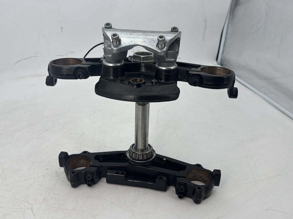 2008 - 2016 Harley-Davidson Touring Electra Glide Ultra Front Fork Upper Lower Triple Tree 45700020
