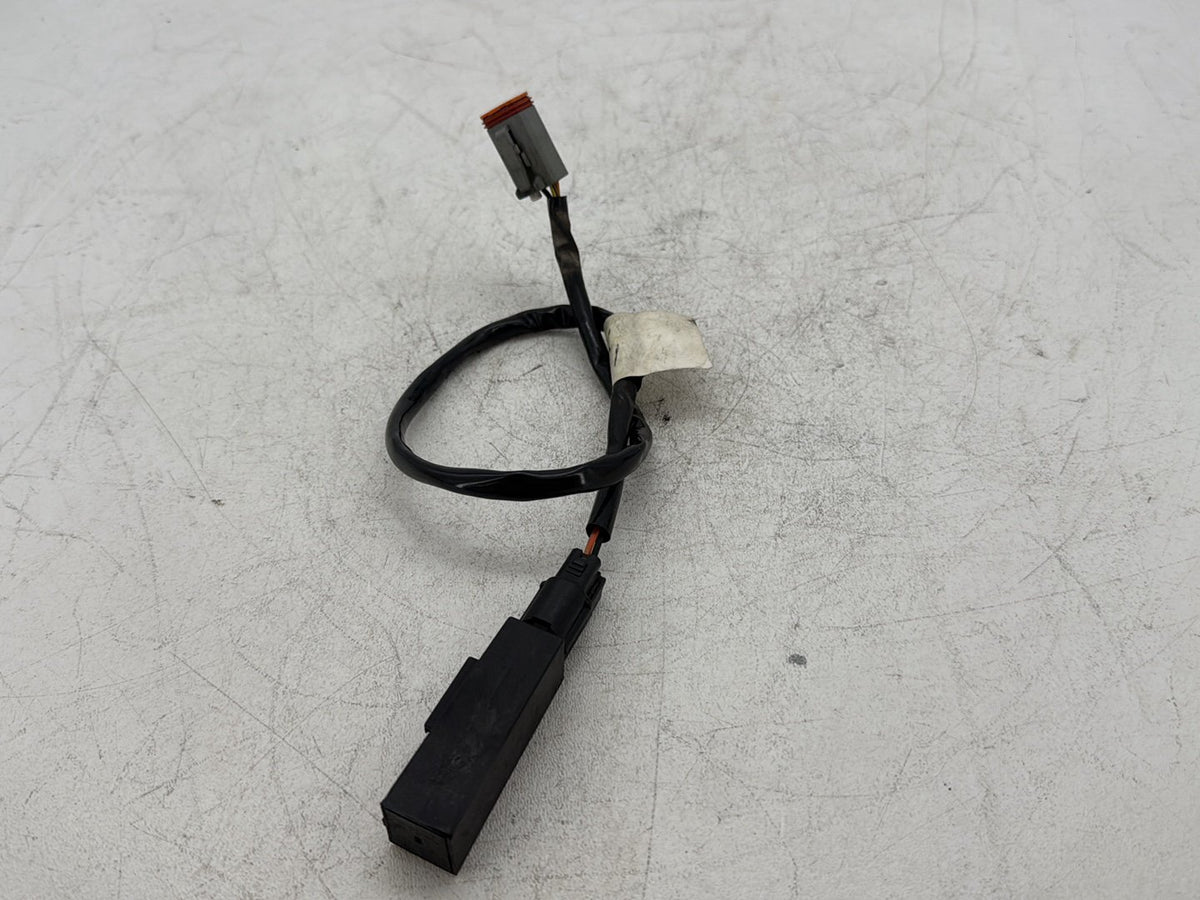 2010 Harley Road King Touring Classic OEM Security Module Antenna Wire 68956-07