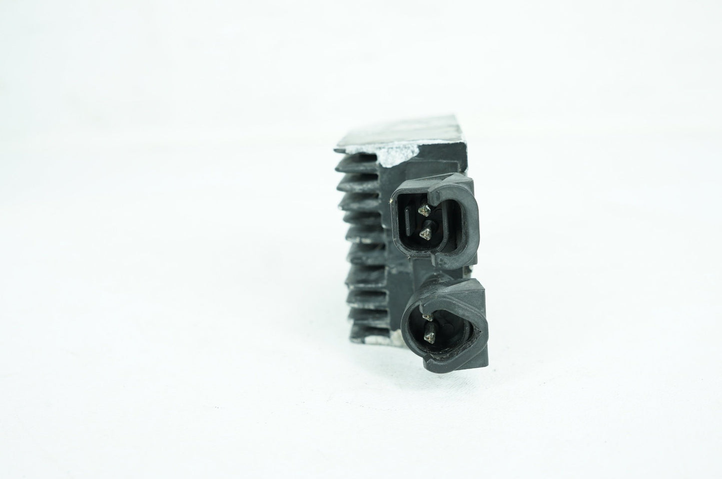 2004 - 2022 Harley-Davidson Sportster SuperLow Voltage Regulator Rectifier  74700012