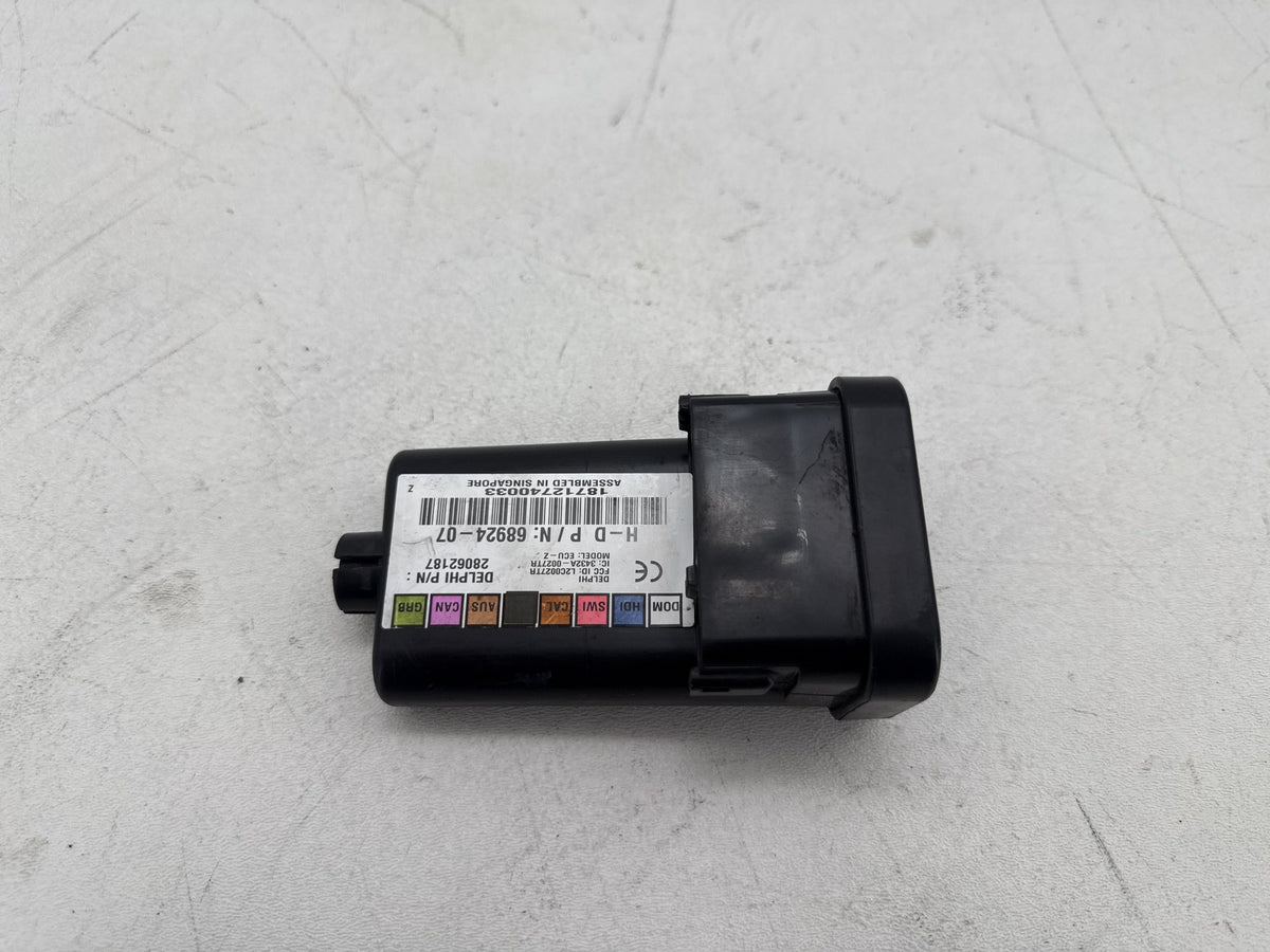 2009 Harley Electra Glide Touring Ultra OEM Turn Signal Security Module TSSM
