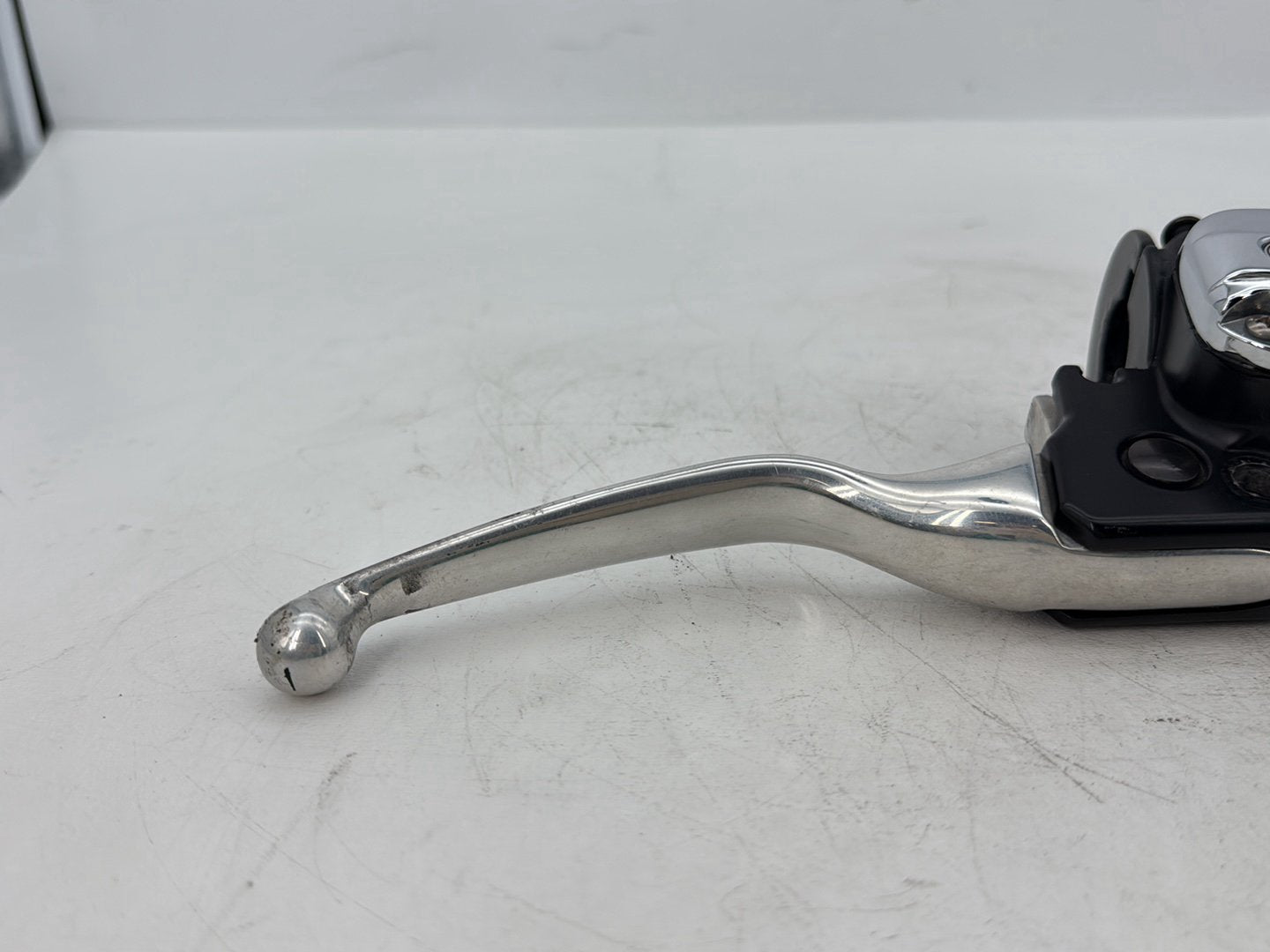 2008 Harley Touring FLHTCU Electra Glide Ultra OEM Front Right Brake Lever Master Cylinder