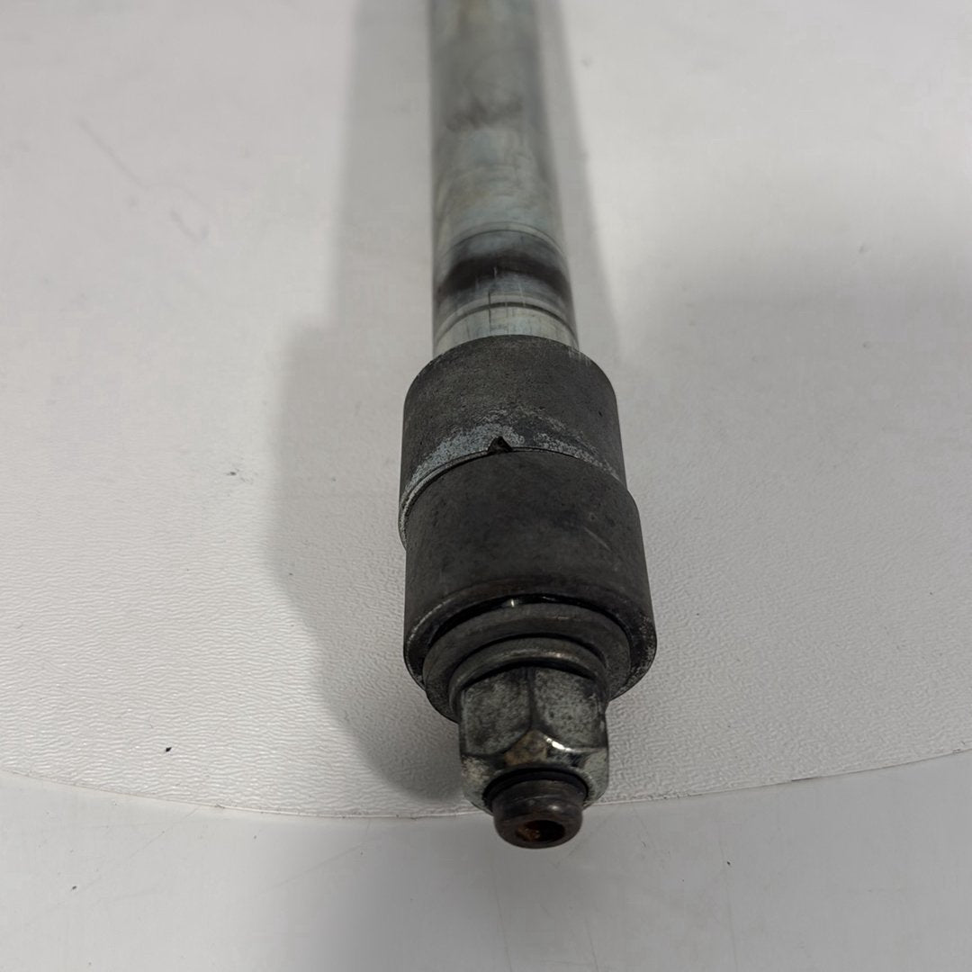 1999 - 2006 Harley-Davidson Touring Electra Glide Classic Front Wheel Axle Bolt Shaft 43364-00