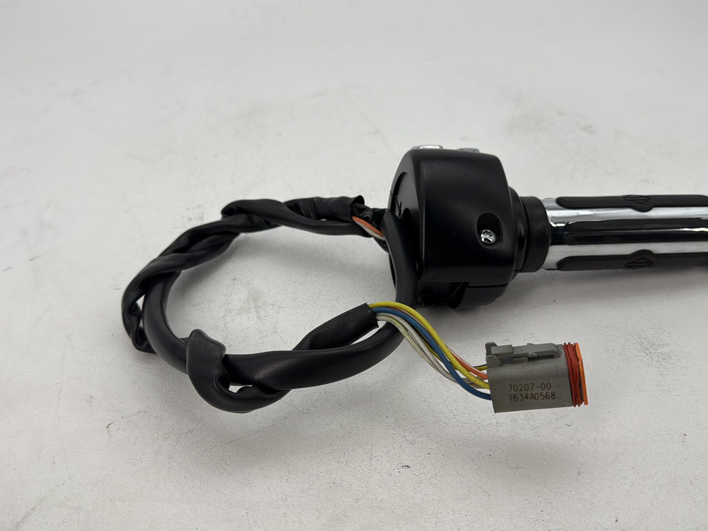 2004 Harley Softail FLSTC Heritage Classic OEM Left Turn Signal Headlight Switches Controls