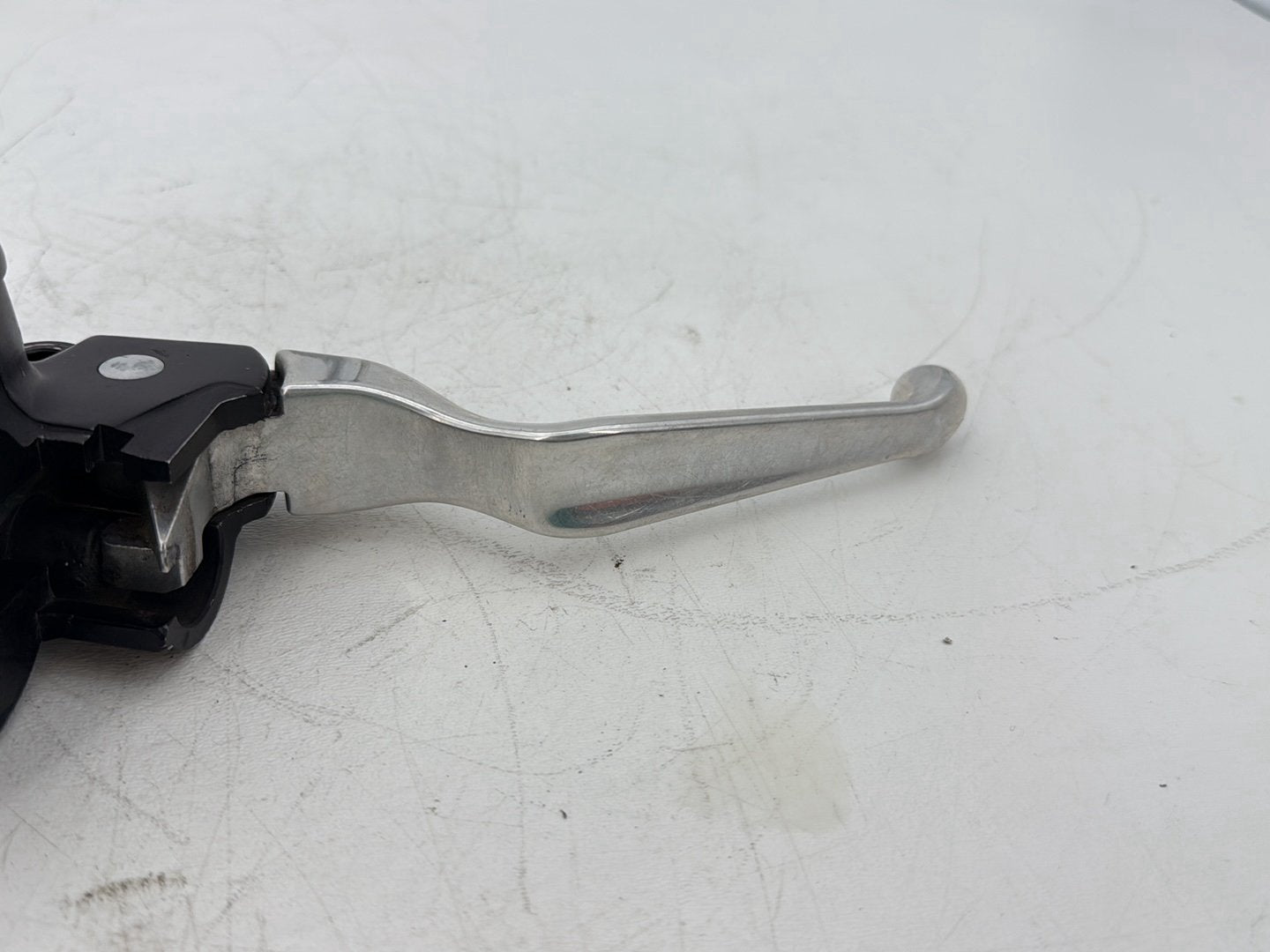 2006 Harley Sportster XL883C 883 Custom OEM Front Right Brake Lever Master Cylinder