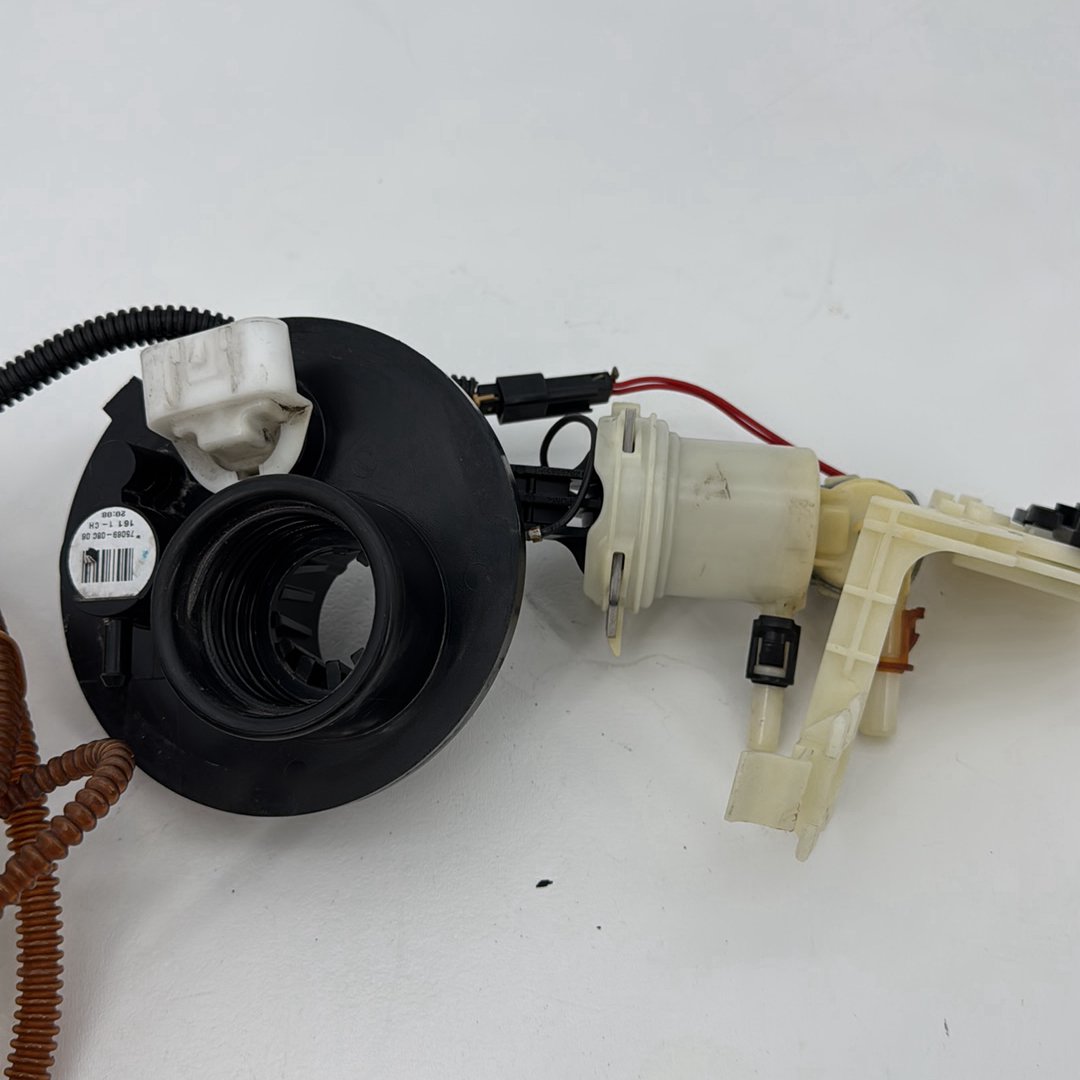 2008 - 2016 Harley-Davidson Touring Street Glide Gas Gasoline Fuel Petrol Pump Sending 62908-08
