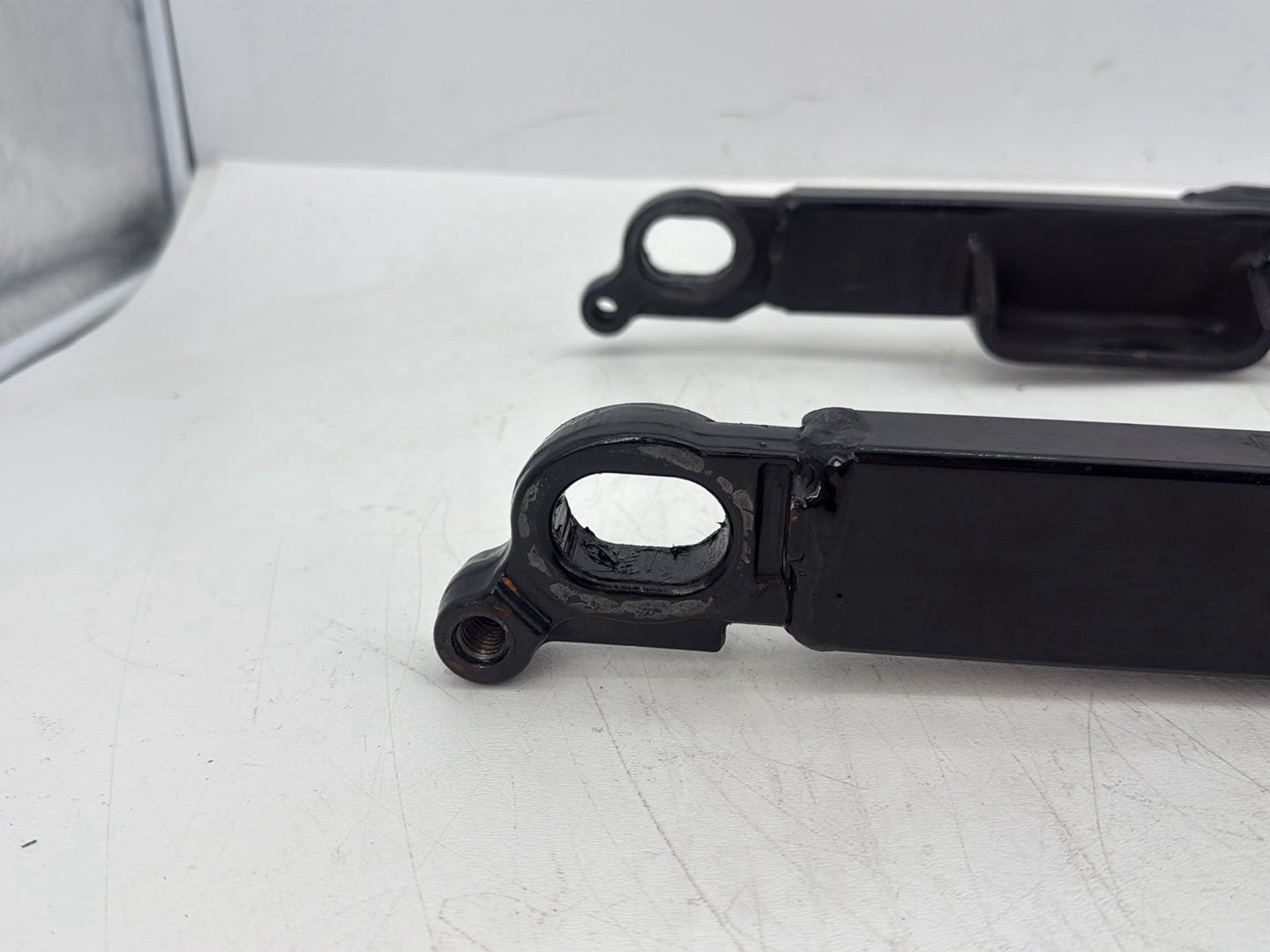 2007 Harley Touring FLHTCU Electra Glide Ultra OEM Rear Fork Swingarm Swing Arm
