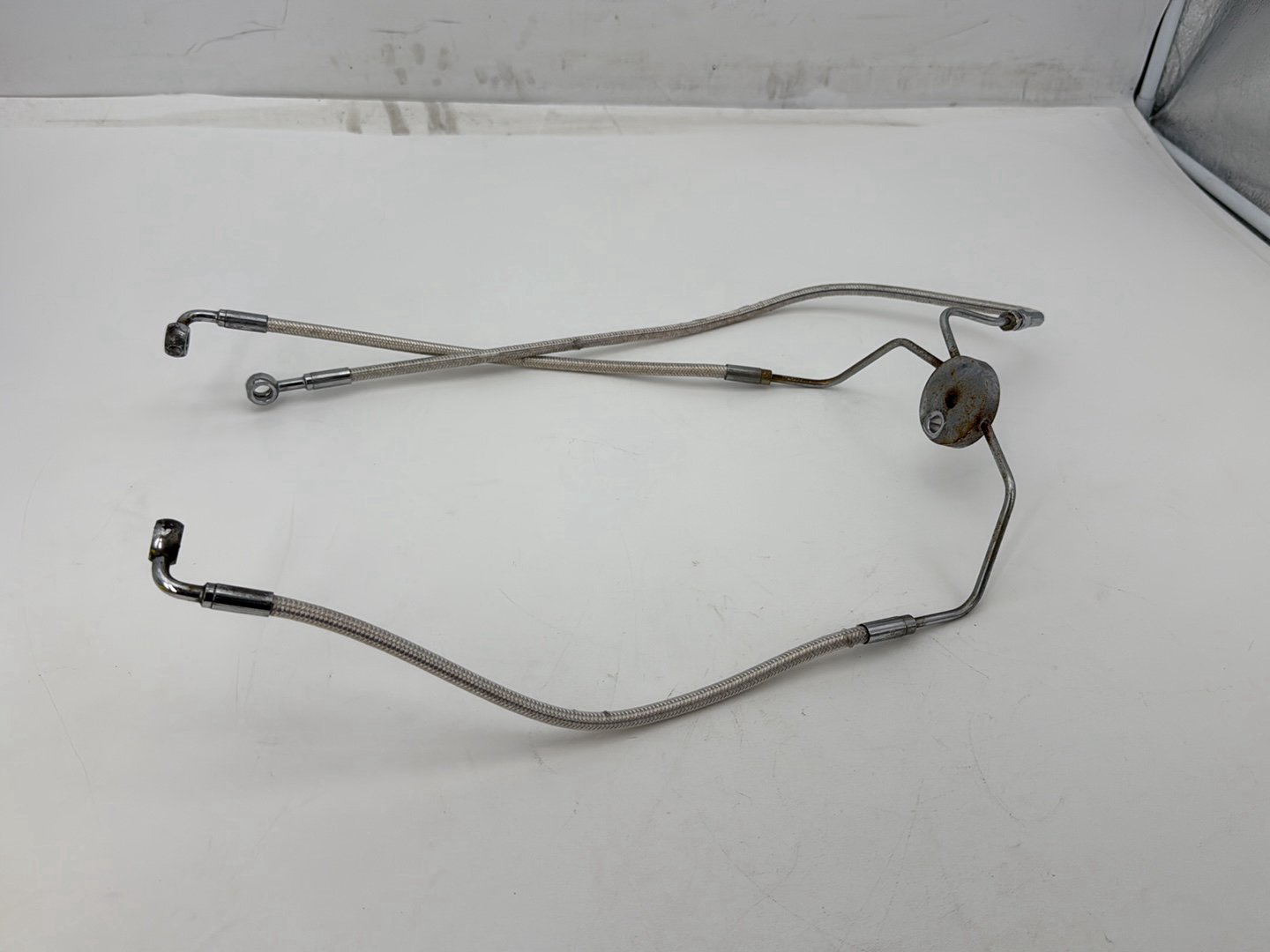 2013 Harley Street Glide Touring FLHX OEM Front Brake Hose Line Pipe NON-abs