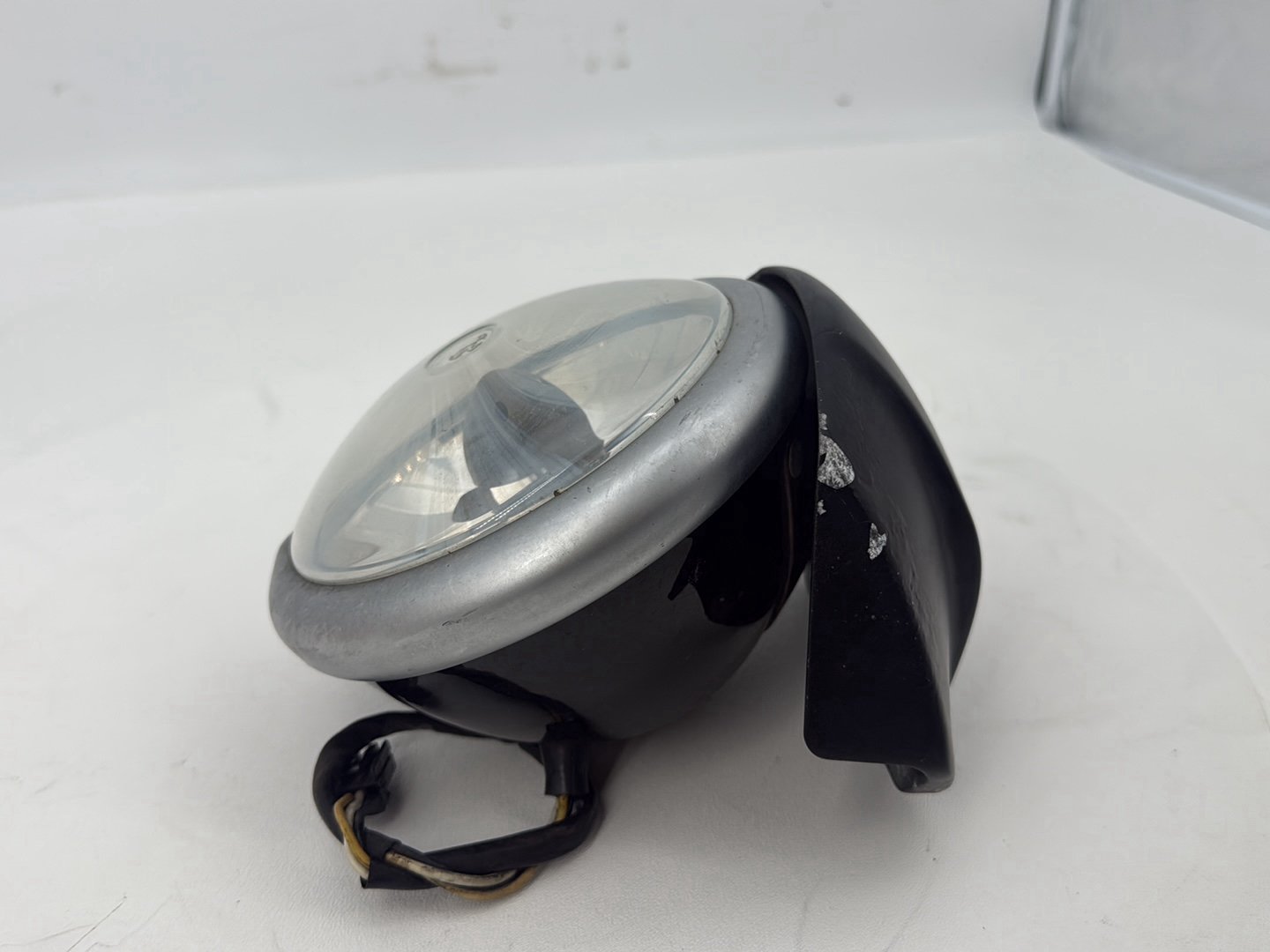 2004 - 2022 Harley-Davidson Sportster 1200 Nightster Headlight Headlamp Head Light Halogen 69774-07A