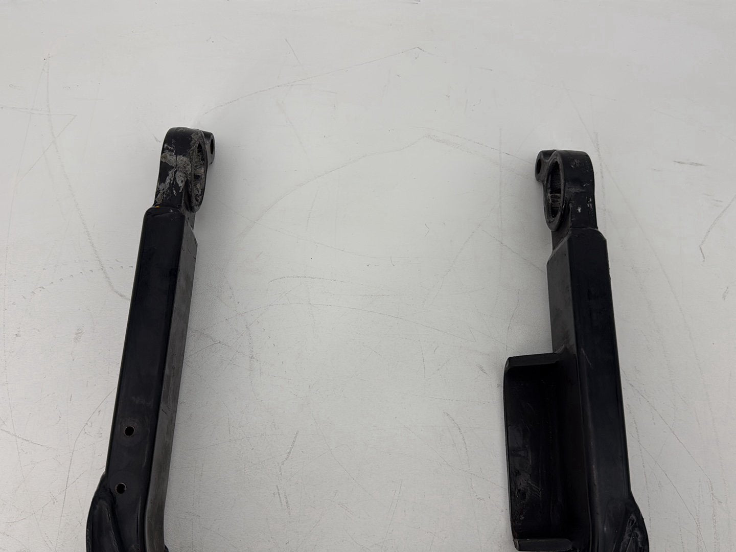 1999 - 2006 Harley-Davidson Touring CVO Screamin Eagle Road King Rear Fork Swingarm Swing Arm 47549-02A