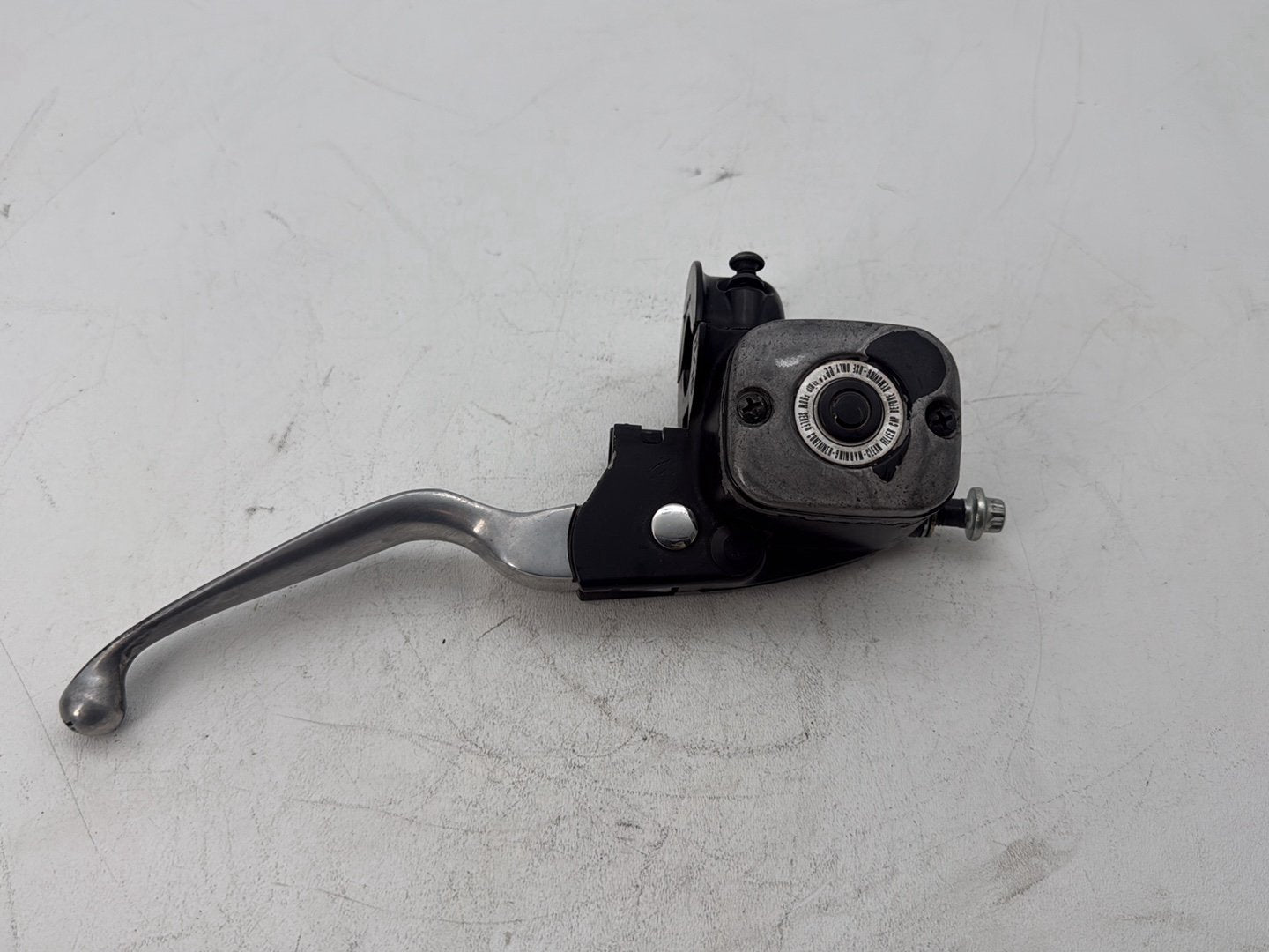 2007 Harley Touring FLHTP Electra Glide Police OEM Front Right Brake Lever Master Cylinder