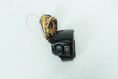 1999 - 2007 Harley-Davidson Dyna Wide Glide Left Turn Signal Headlight Switches Controls 71682-06A