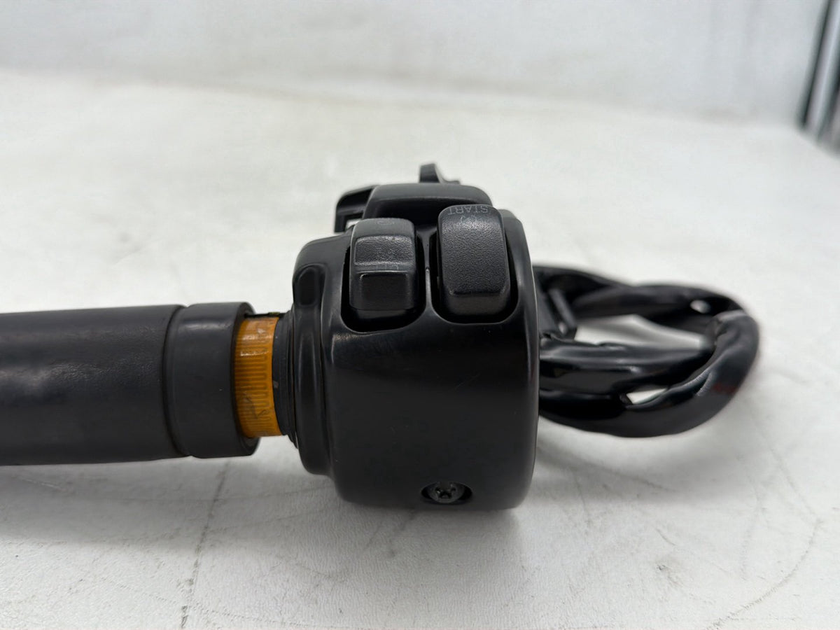 2011 Harley Electra Glide Touring OEM Right Engine Start Kill Switches Controls