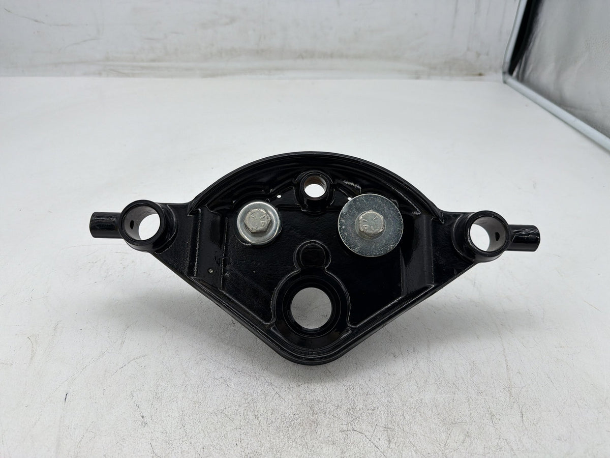 2007 Harley Electra Glide Touring CVO Eagle Front Fork Upper Triple Tree Clamps