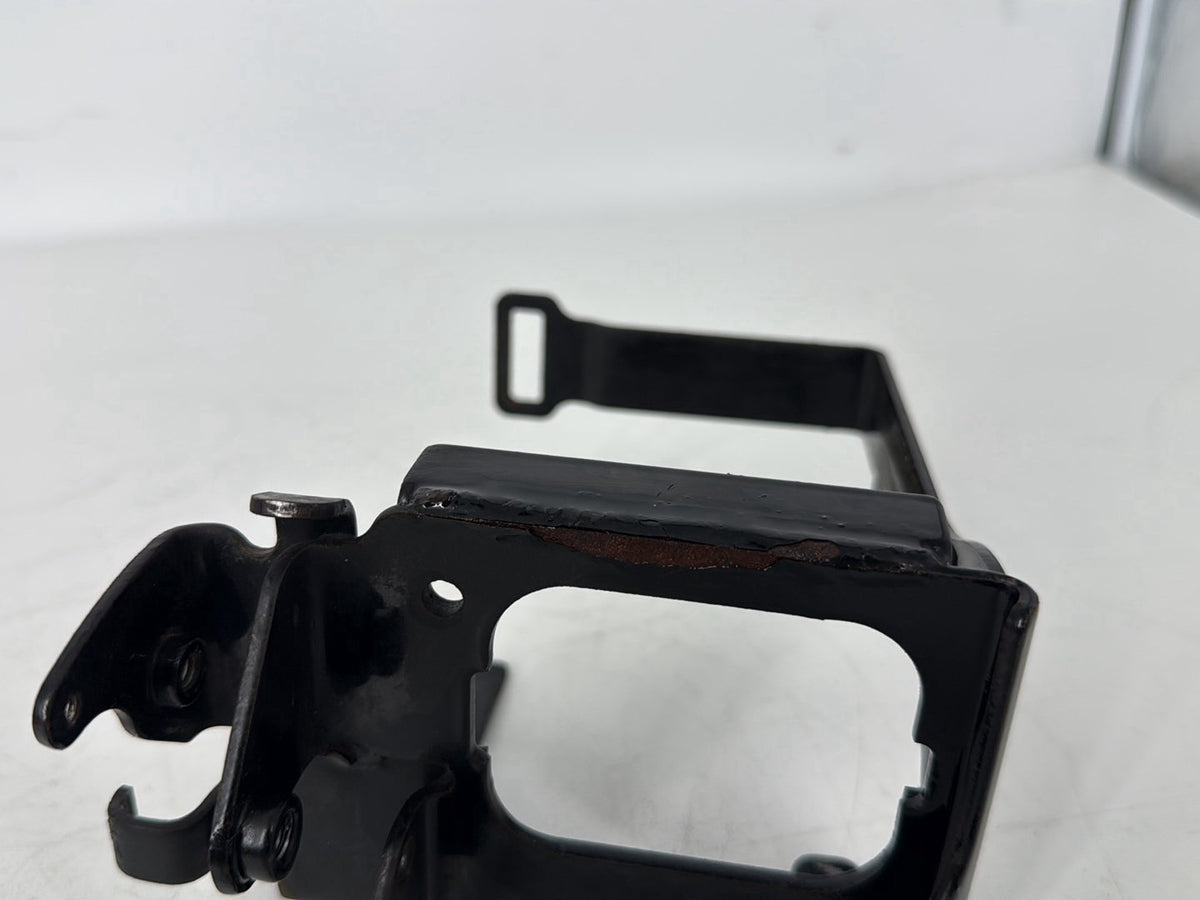 2005 Harley Sportster XL883C 883 Custom OEM Battery Tray Bracket Holder Carrier