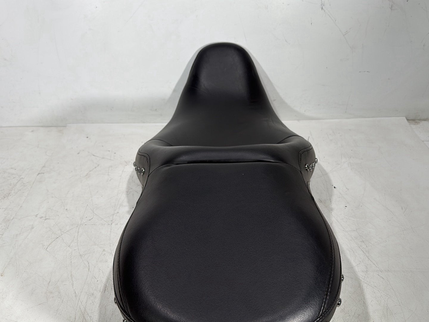 2016 Harley Road King Touring FLHR OEM Passenger Rider Driver Seat Saddle
