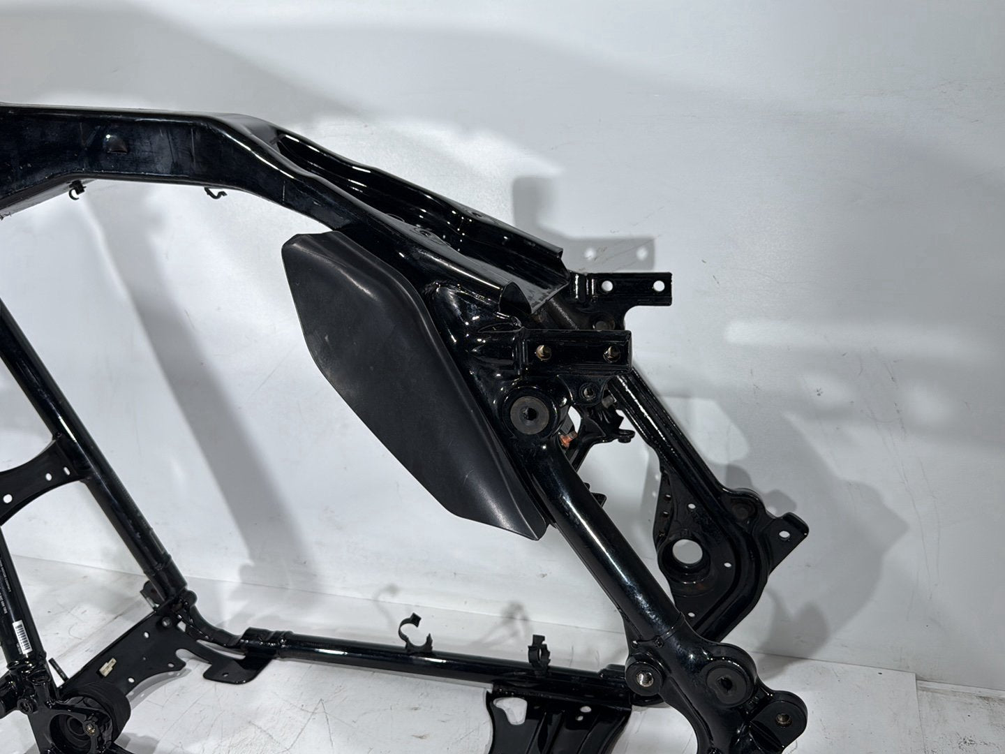 2011 Harley Electra Glide Ultra FLHTK OEM Body Main Frame Chassis SLVG