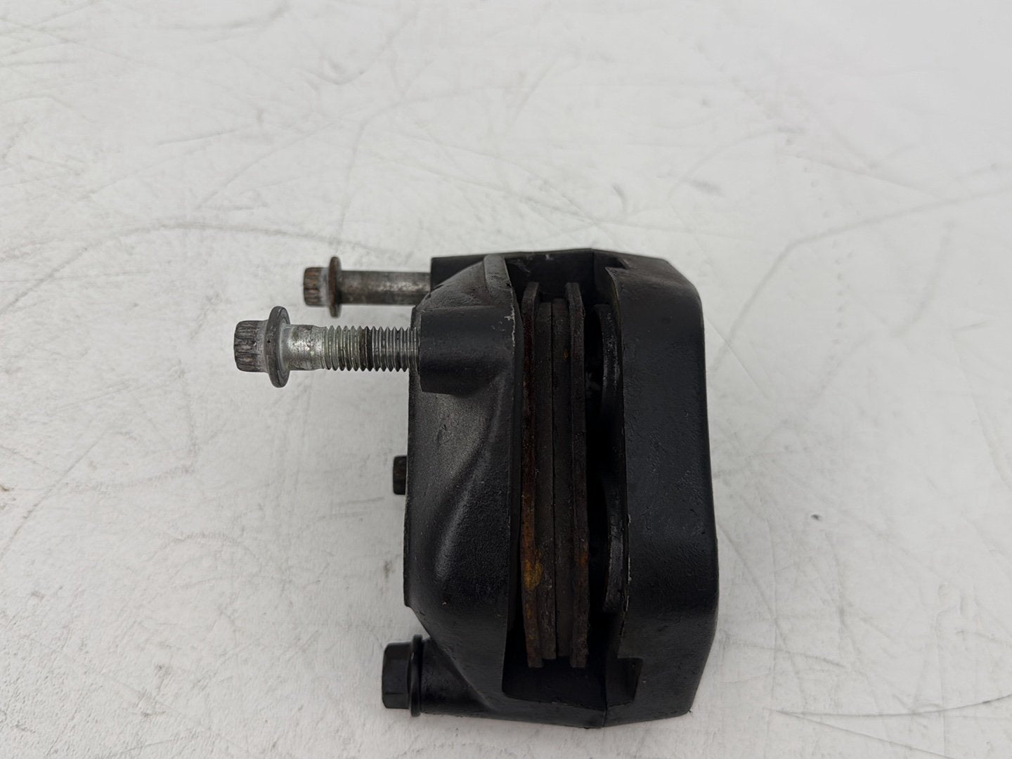 2006 Harley Touring FLHRI Road King OEM Front Right 1 Brake Caliper