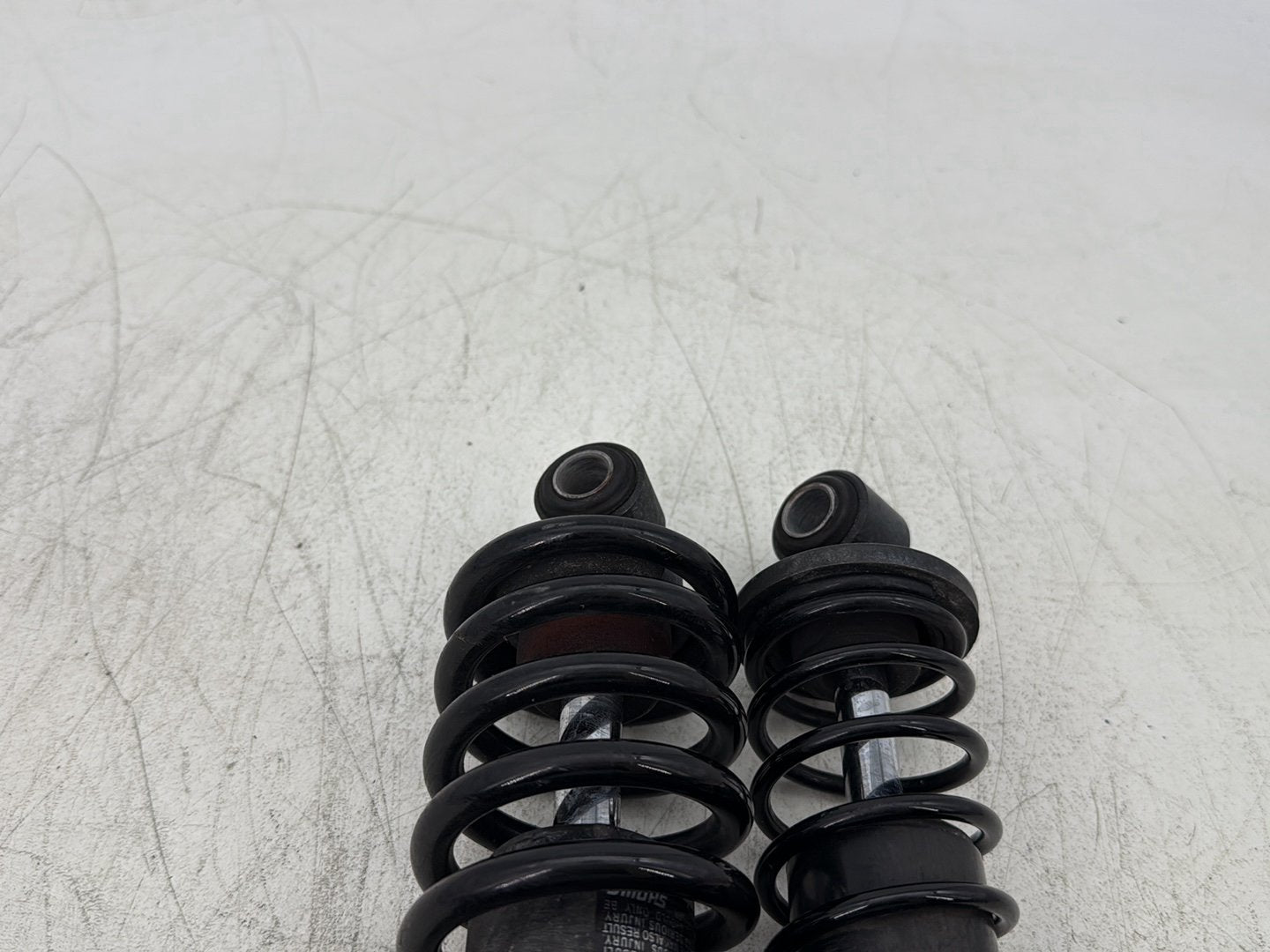 2015 Harley Road Glide Touring FLTRXS OEM Rear Left Right Shock Absorbers