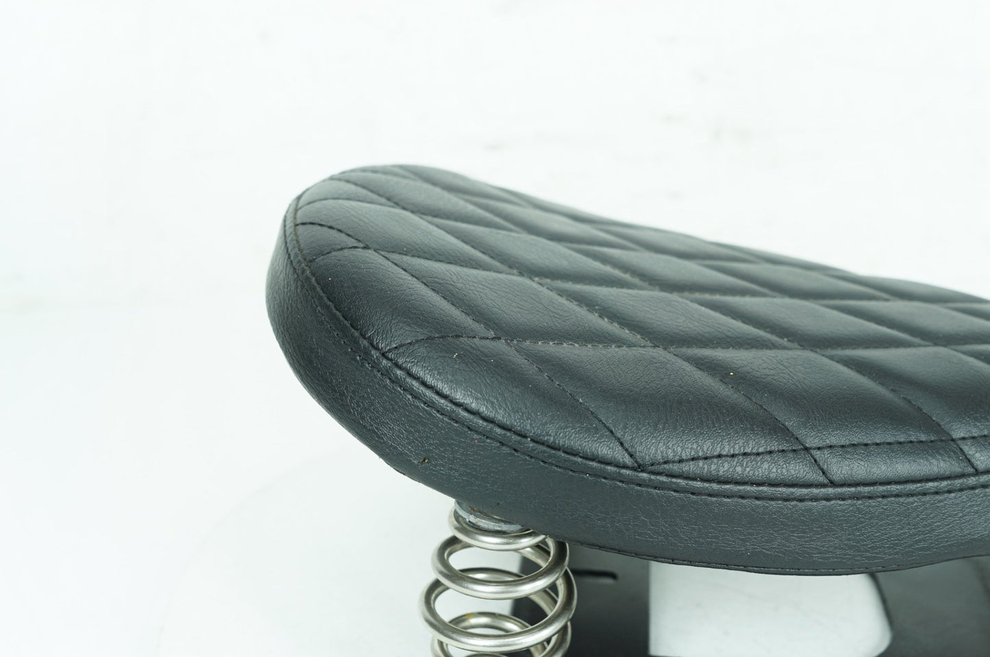 2004 - 2022 Harley-Davidson Sportster Nightster Rider Driver Solo Seat Pillion SWESGI