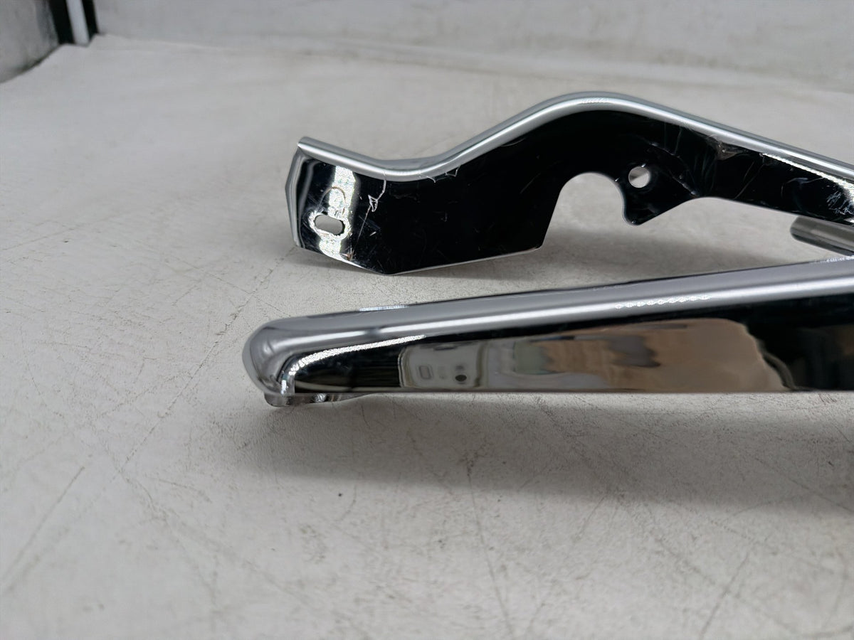 2004 Harley Electra Glide CVO Screamin Eagle OEM Rear Left Right Fender Struts Bracket