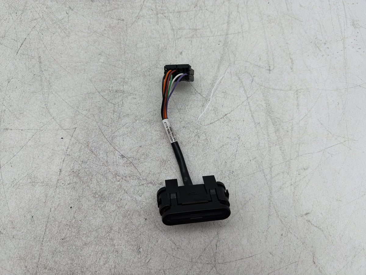 2011 Harley Electra Glide Touring Ultra OEM Dash Indicator Lamp Wire Plug 68789-96A