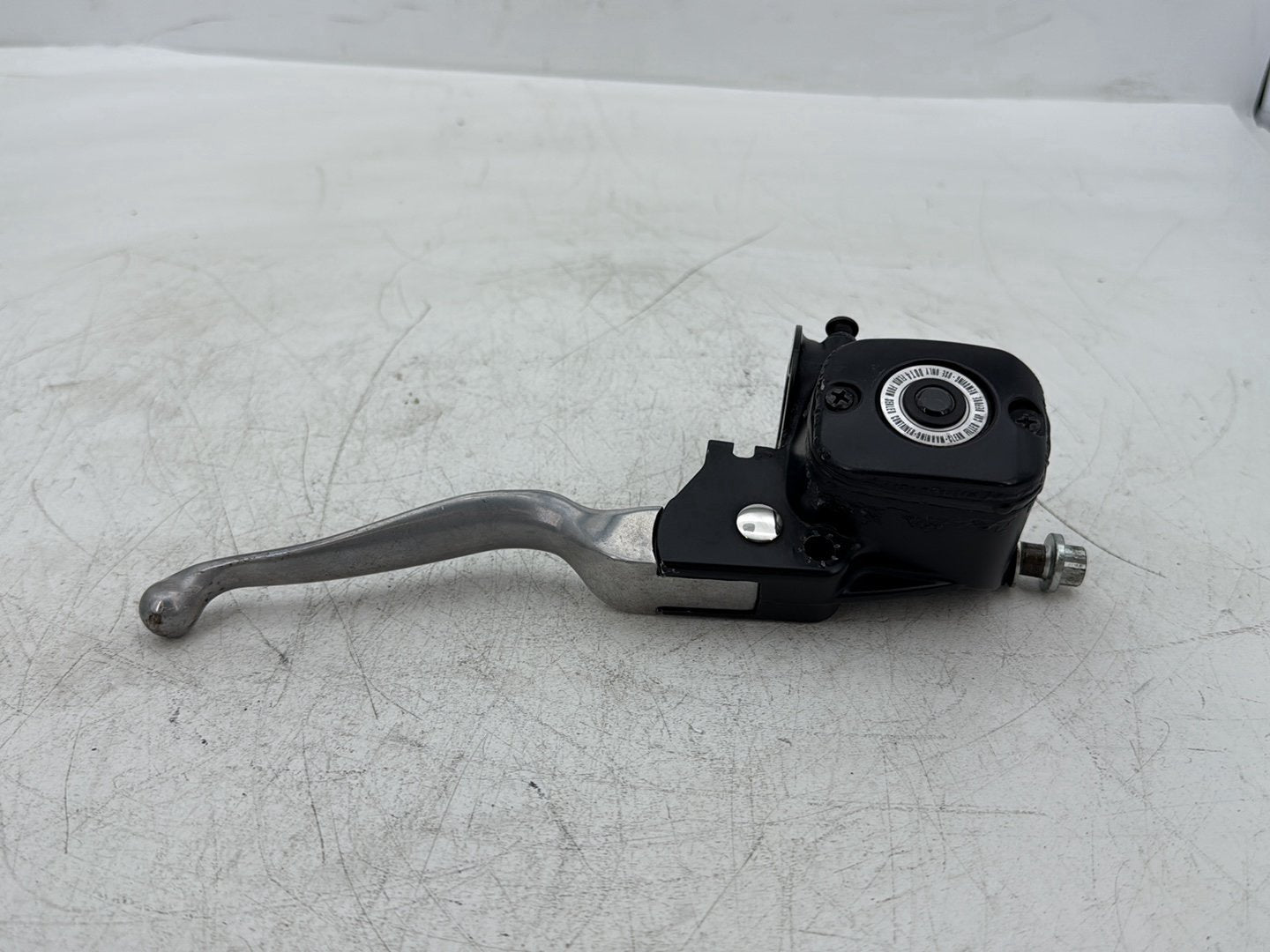 2008 Harley Dyna FXDL Low Rider Anniversary OEM Front Right Brake Lever Master Cylinder