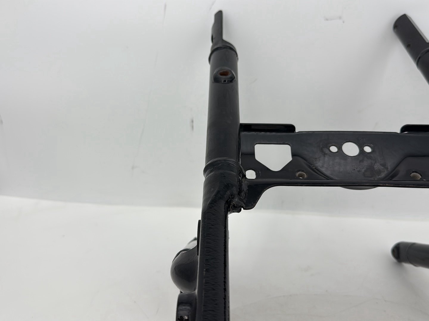 2007 - 2011 Harley-Davidson Touring Electra Glide Ultra Rear Sub Frame Subframe Tail Rail 48079-09BHP