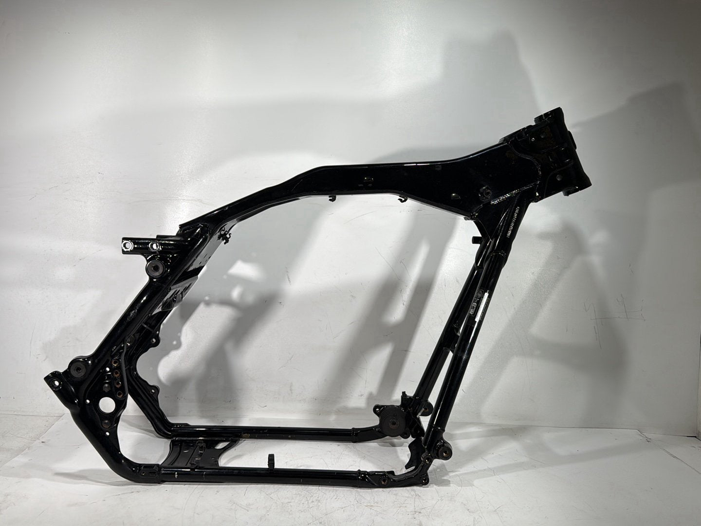 2010 Harley Street Glide Touring FLHX OEM Body Main Frame Chassis SLVG