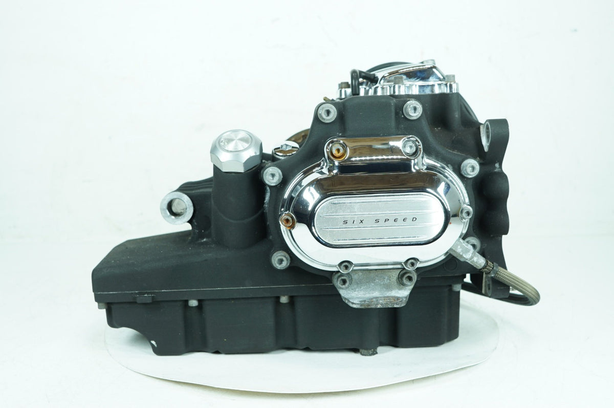 2011 Harley Touring FLHX Street Glide OEM 6 Speed Transmission Gearbox