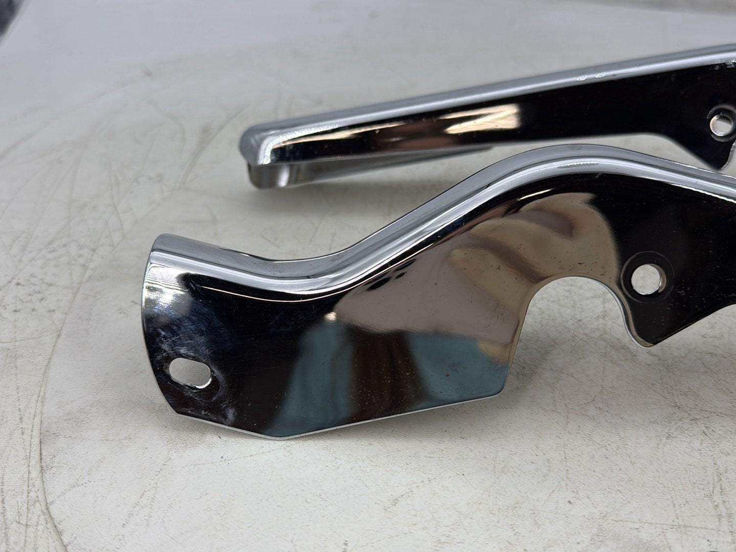 1998 Harley Touring FLHTCUI Electra Glide Ultra OEM Rear Left Right Fender Struts Bracket