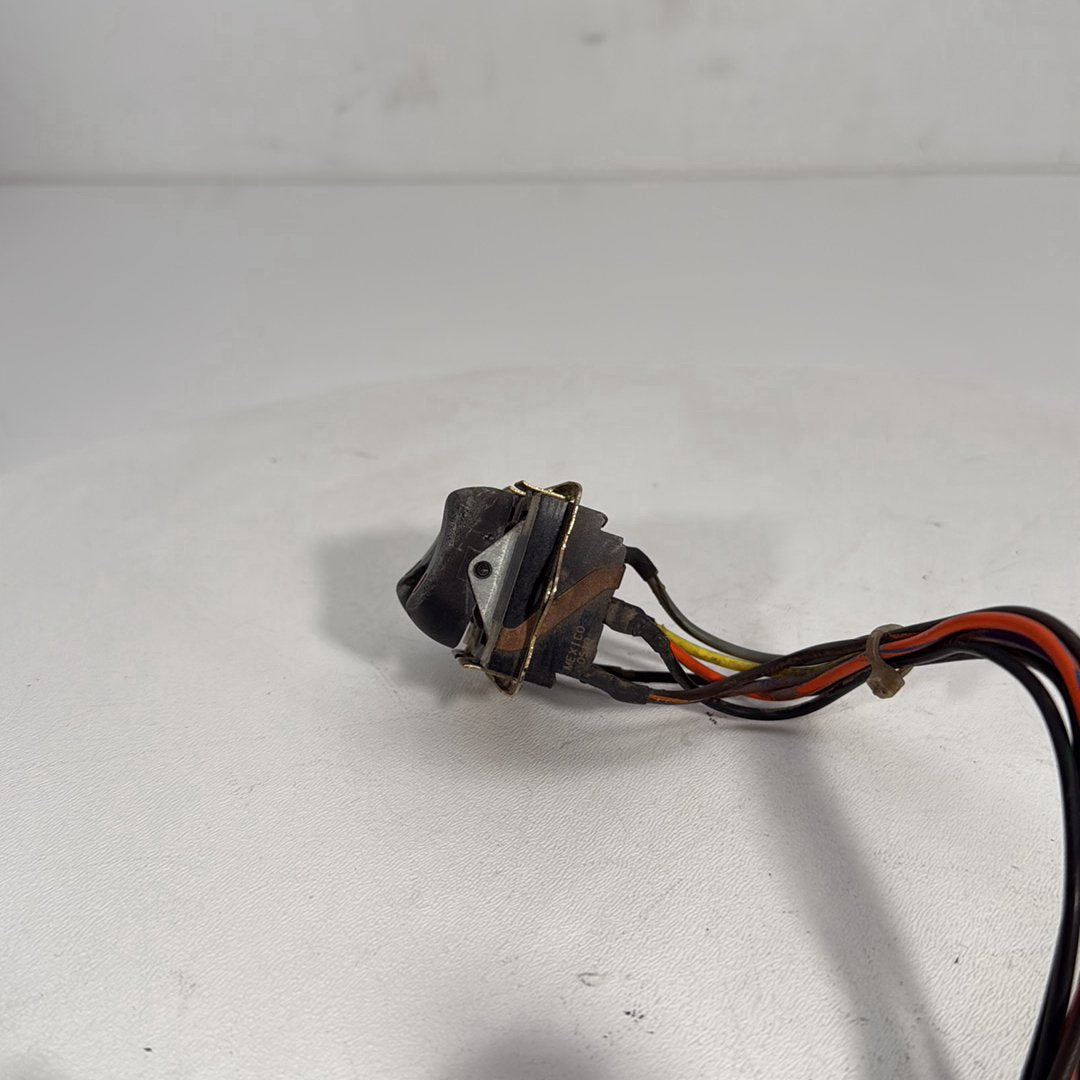 1999 - 2006 Harley-Davidson Touring Electra Glide Ultra  Inner Fairing Wire Wiring Harness Switch