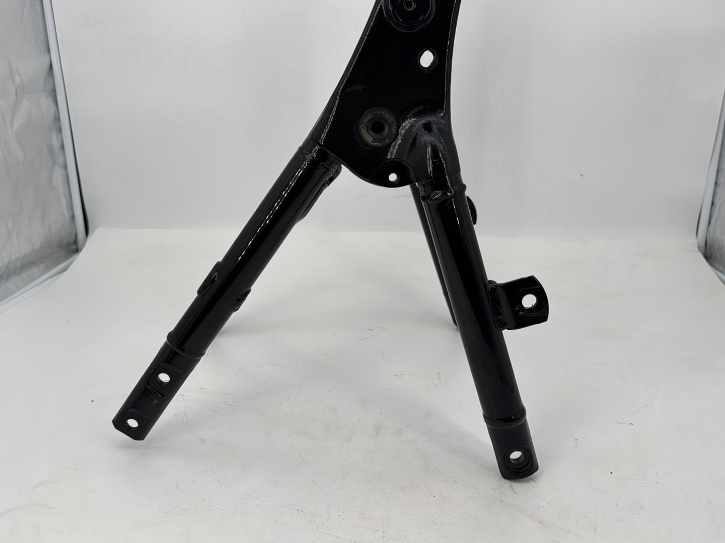 2007 - 2012 Harley-Davidson Touring Road Glide Rear Sub Frame Subframe Tail Rail 	48079-09BHP